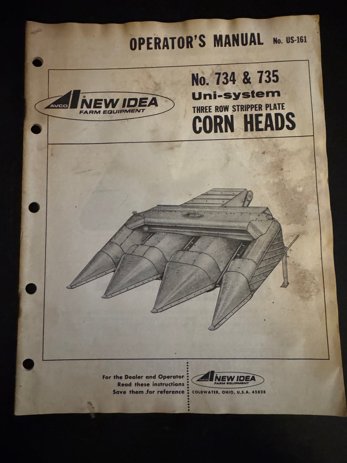 New Idea _ No. 734 & 735 Uni-system Three Row Stripper Plate Corn Heads _ Operator’s Manual US-161