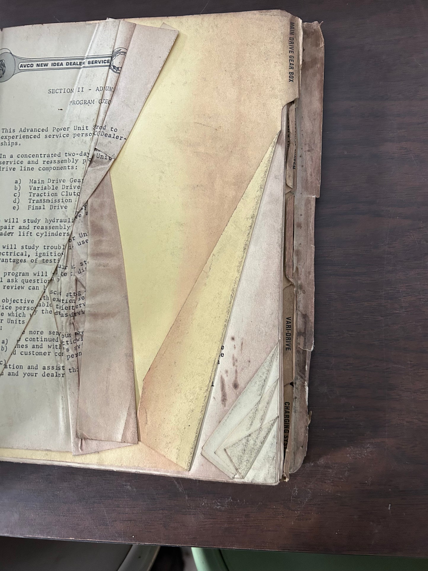 New Idea _ Section 2 Advanced Power Unit _ Dealer Service Education with no 702 Uni-System Power Unit Operator’s Manual