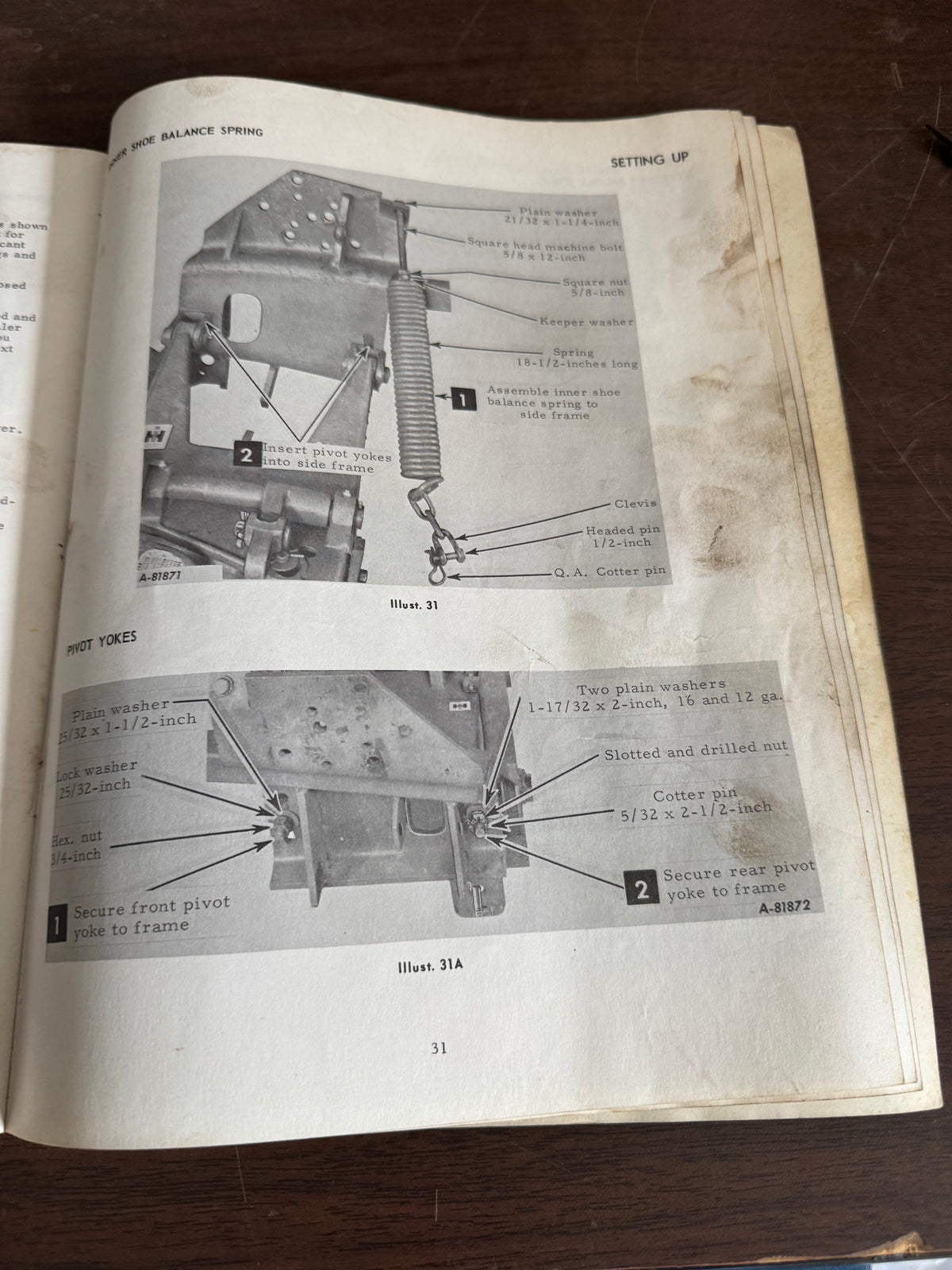 IH _ McCormick International 115 Balance Mower _ Operator’s Manual