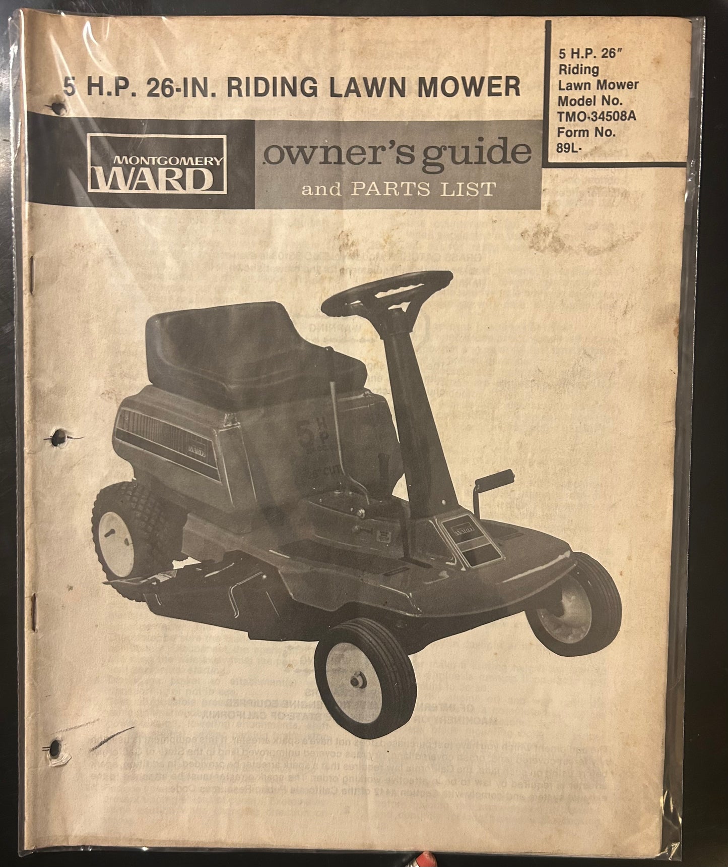 Montgomery Ward _ 5hp 26” Riding Lawn Mower _ Owner’s Guide