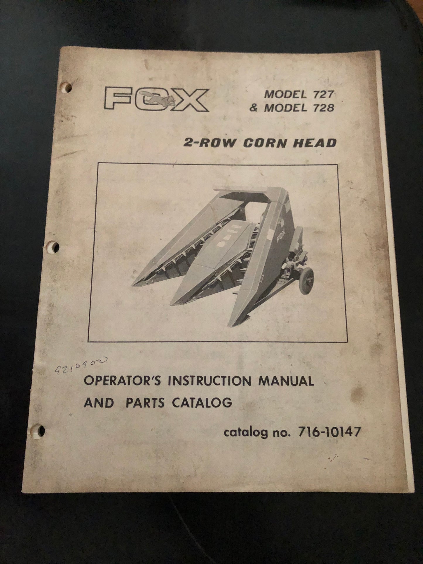 Fox _ 2-row corn head models 727 & 728 _ Operator’s Instruction Manual & Parts Catalog no 716-10147