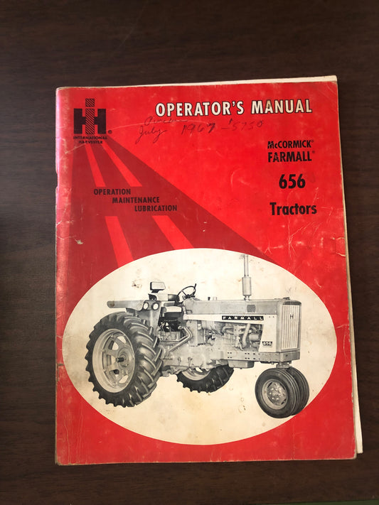 IH _ McCormick Farmall 656 Tractors _ Operator’s Manual