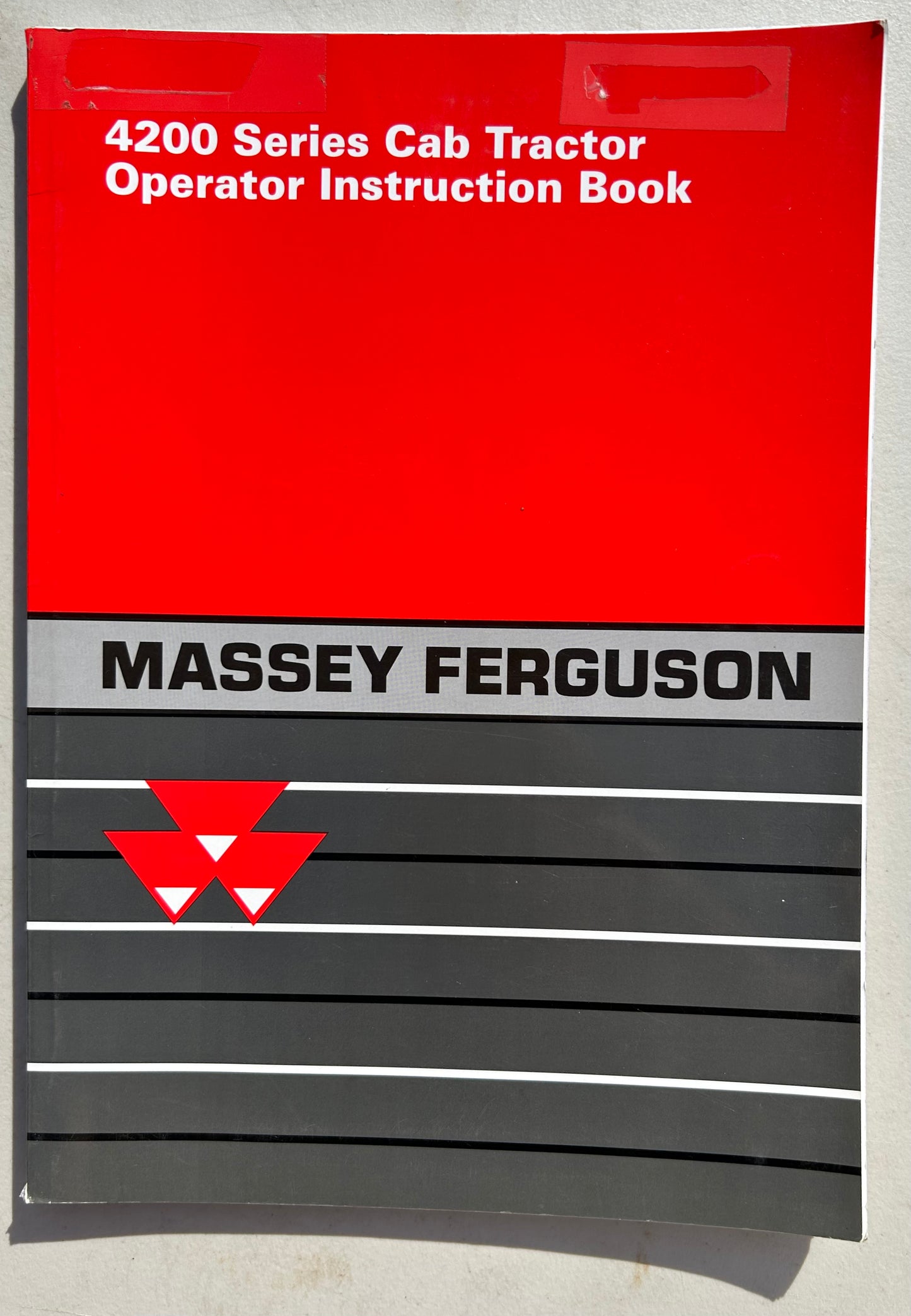 Massey Ferguson 4200 Series Cab Tractor _Operator’s Instruction Book