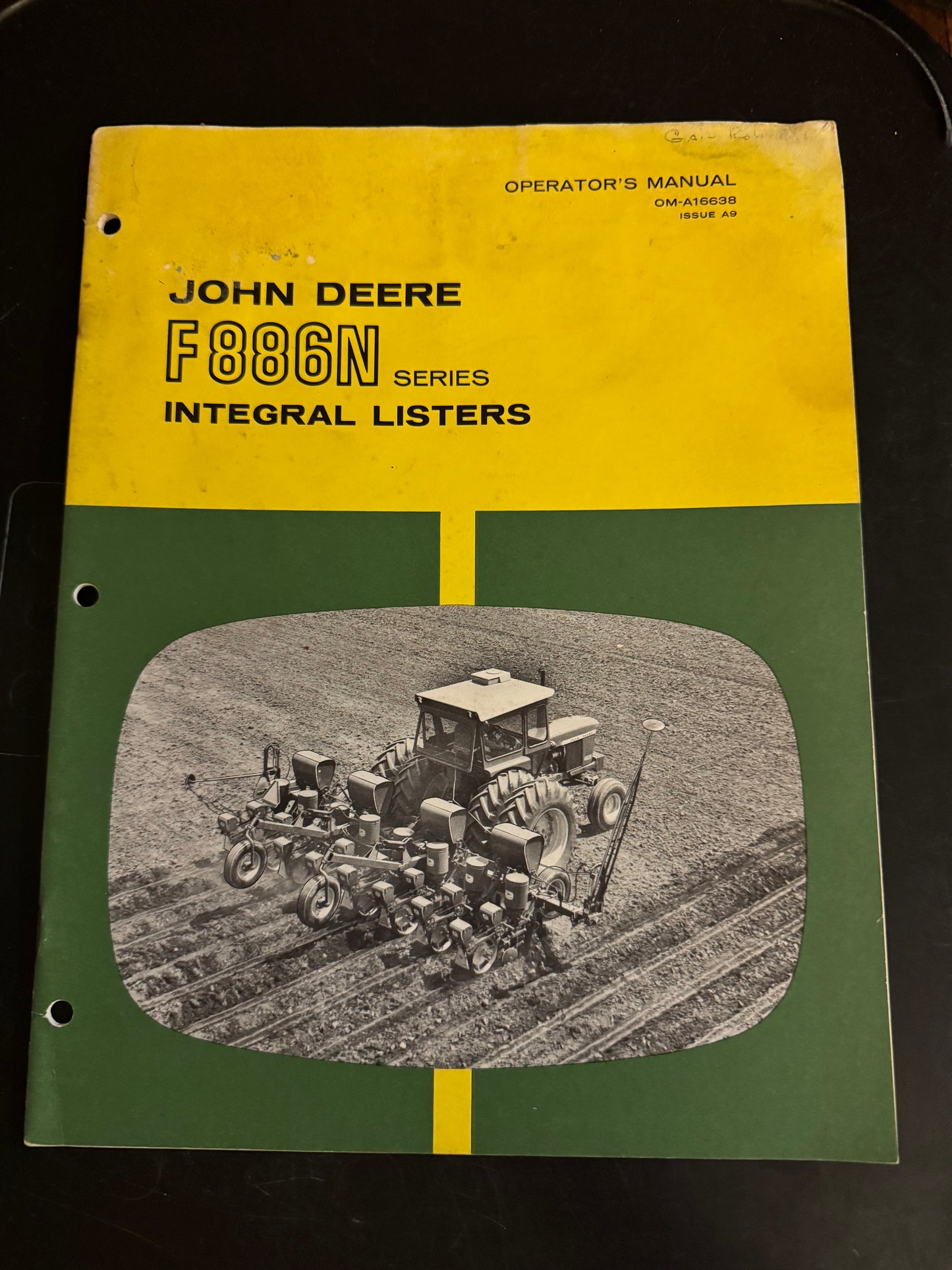 John Deere _ F886N Integral Listers _ Operator’s Manual OM-A16338 A9