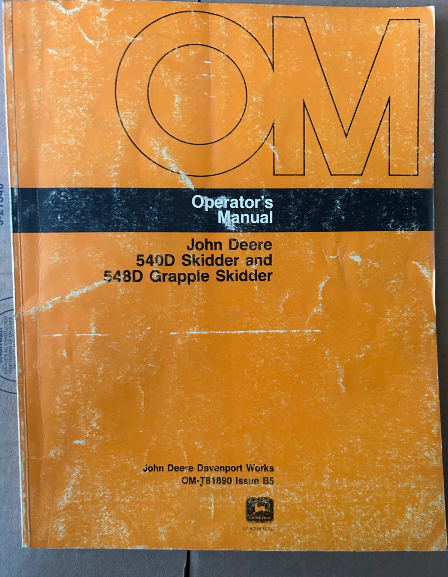 John Deere _ 540D Skidder and 548D Grapple Skidder _ Operator’s Manual OM-T81890 B5