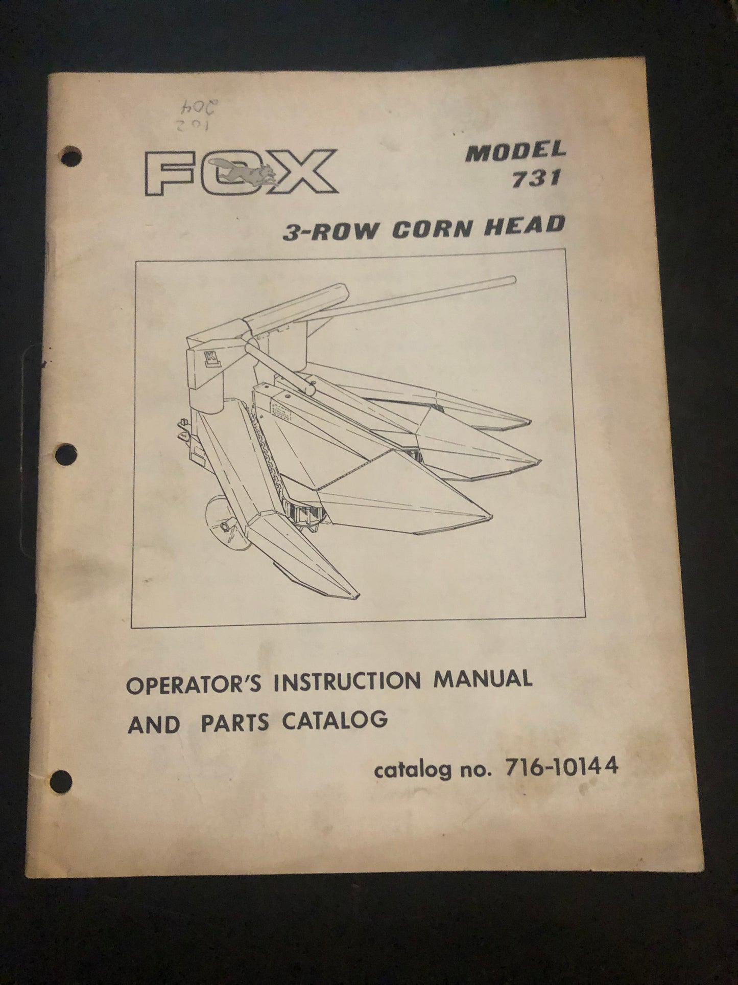 Fox _ 3-row corn head model 731 _ Operator’s Instruction Manual & Parts Catalog no 716-10144