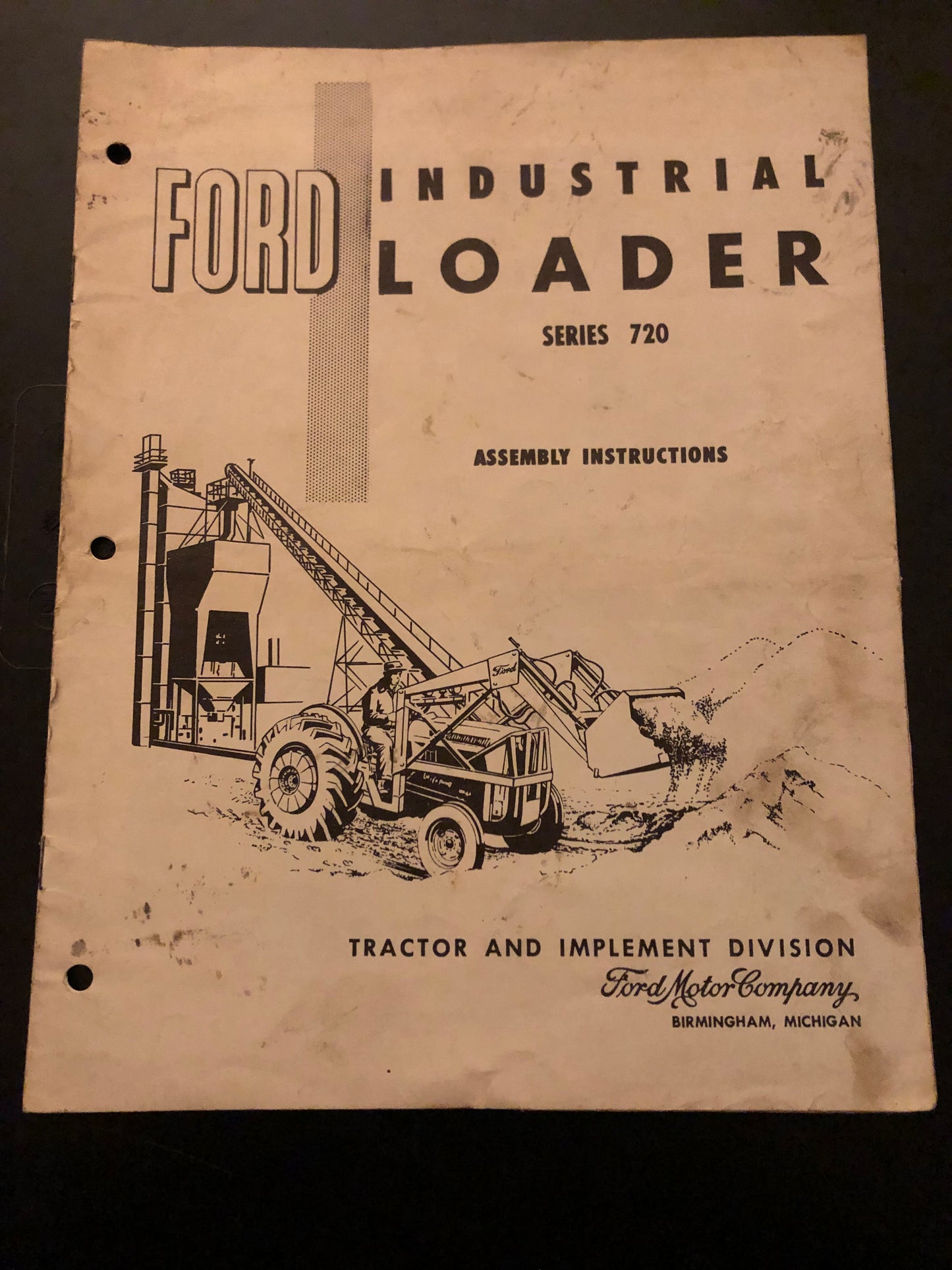 Ford _ Industrial Loader series 720 _ Assembly Instructions