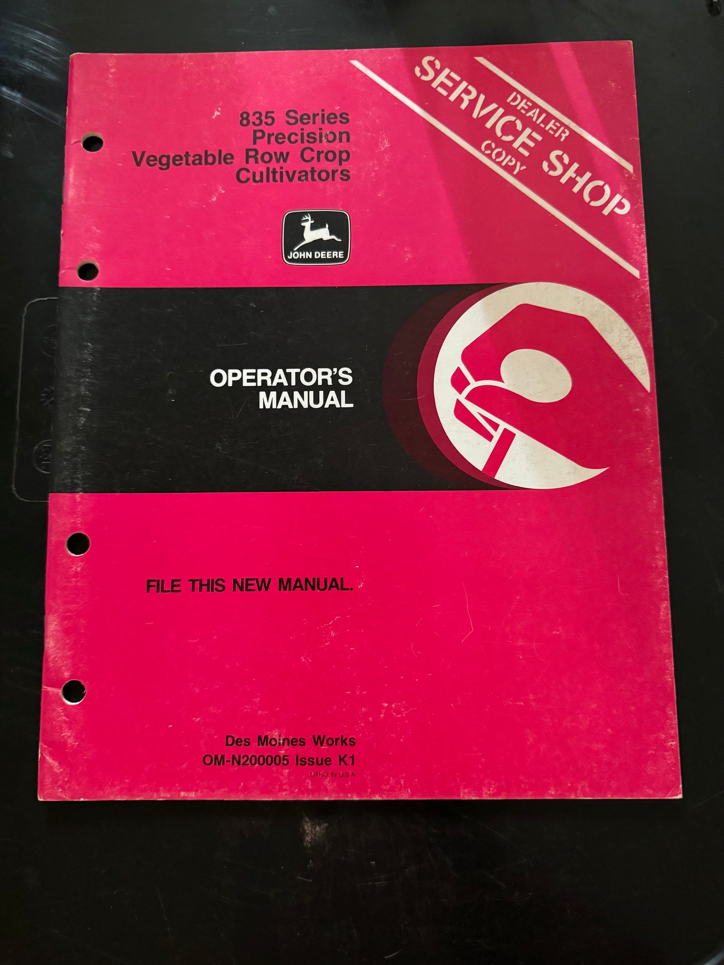 John Deere _ 835 Series Precision Vegetable Row Crop Cultivators _ Operator’s Manual OM-N200005 K1