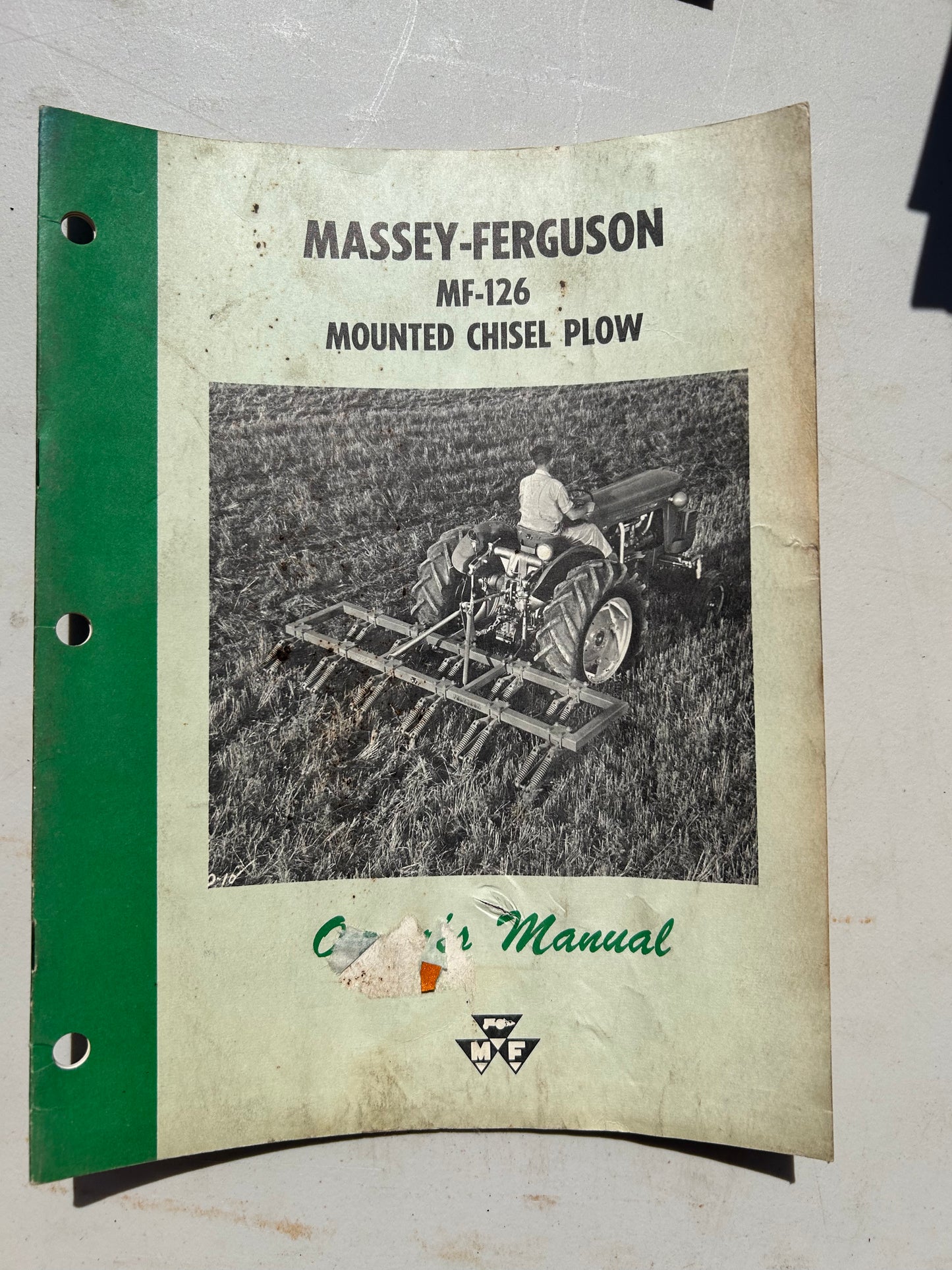 Massey Ferguson MF 126 Mounted Mounted Chisel Plow _ Owner’s Manual