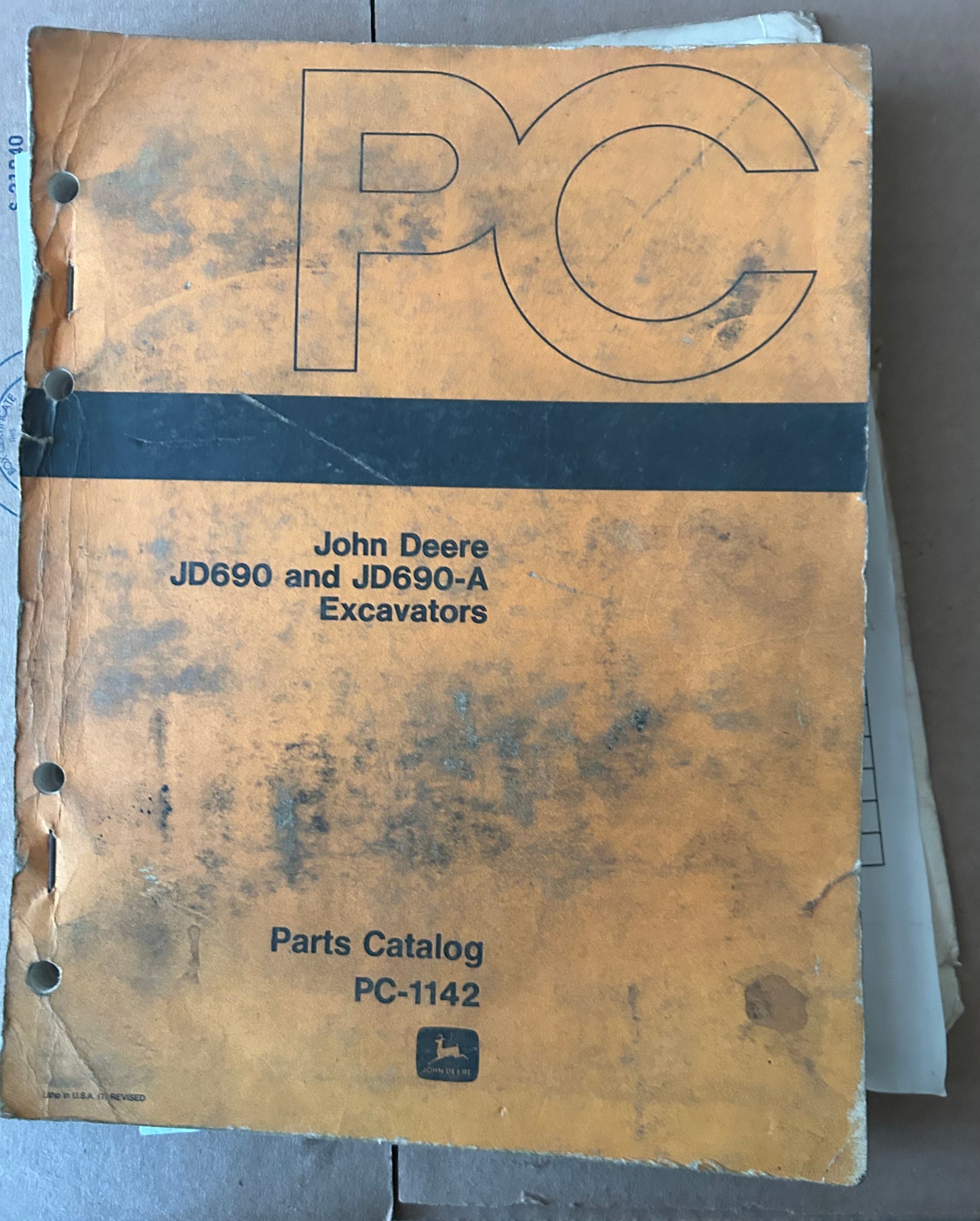 John Deere _ JD690 & JD690-A Excavators _ Parts Catalog PC-1142