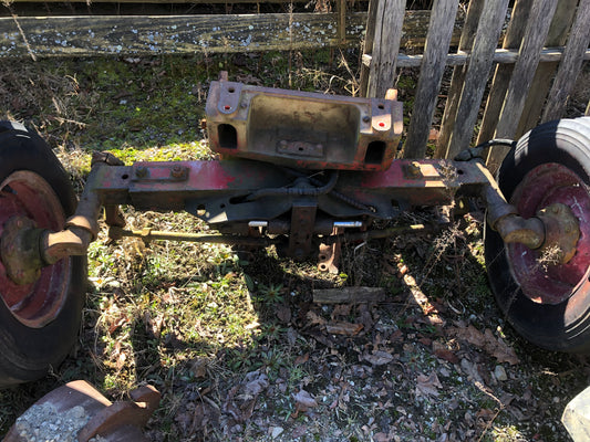 International 784 wide front end