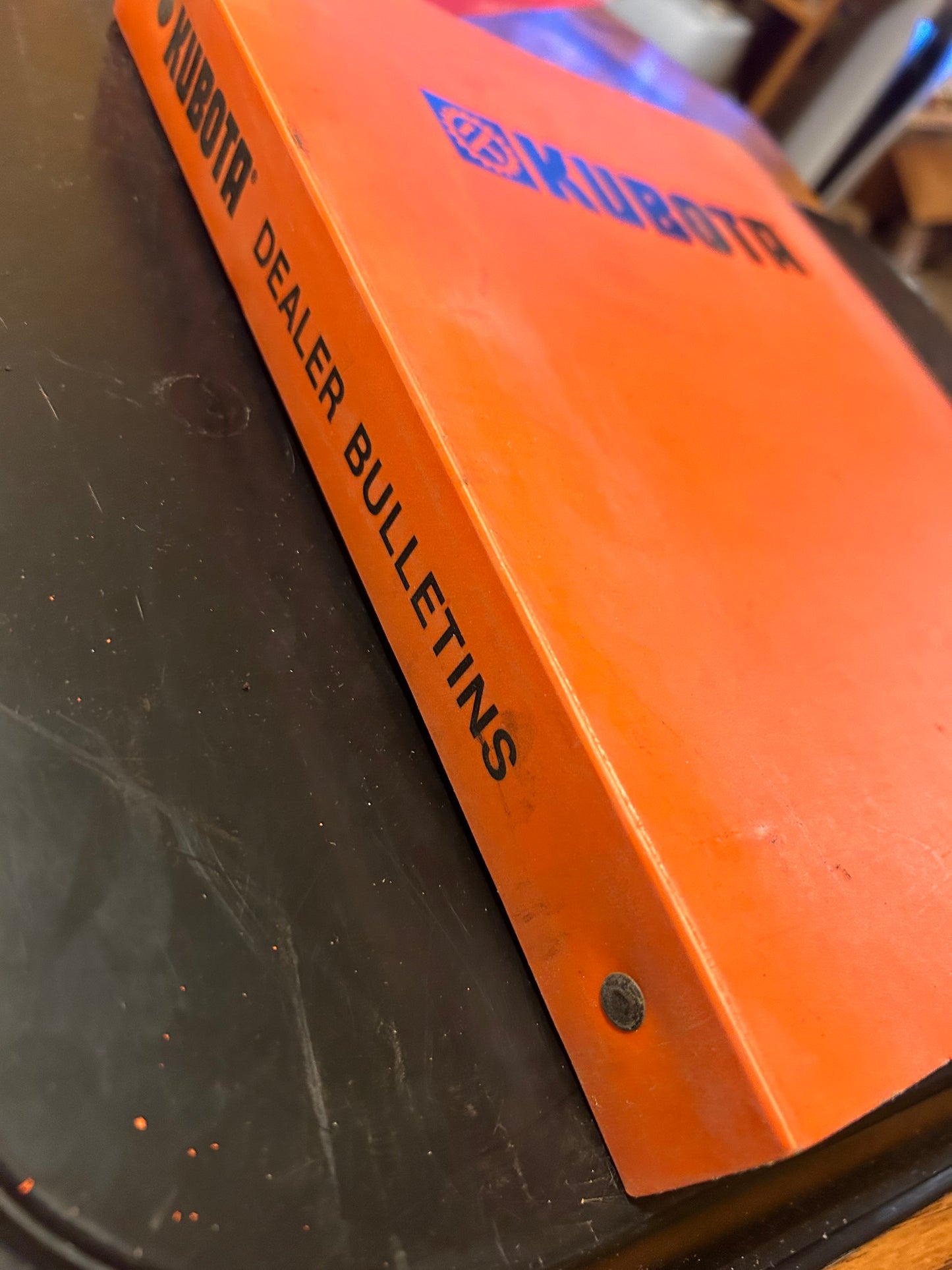Kubota _ Dealer Service Bulletin Binder