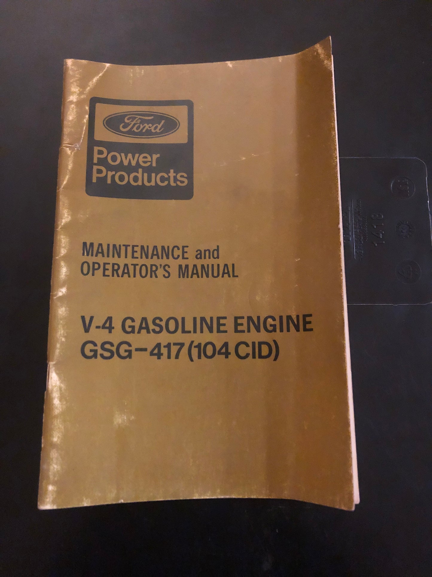 Ford _ V-4 Gasoline Engine GSG-417 _ Maintenance & Operator’s Manual
