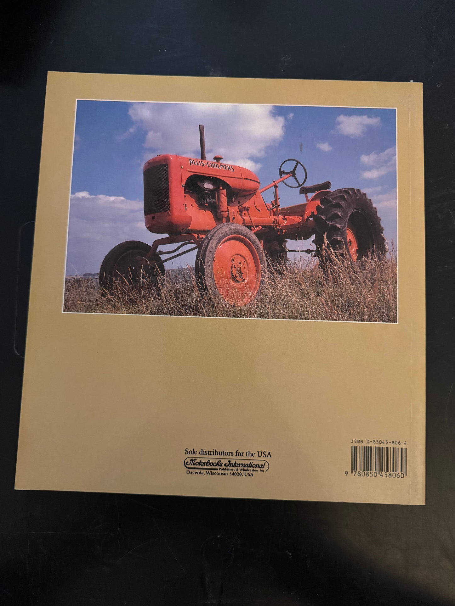 Allis-Chalmers agricultural Machinery by Bill Huxley