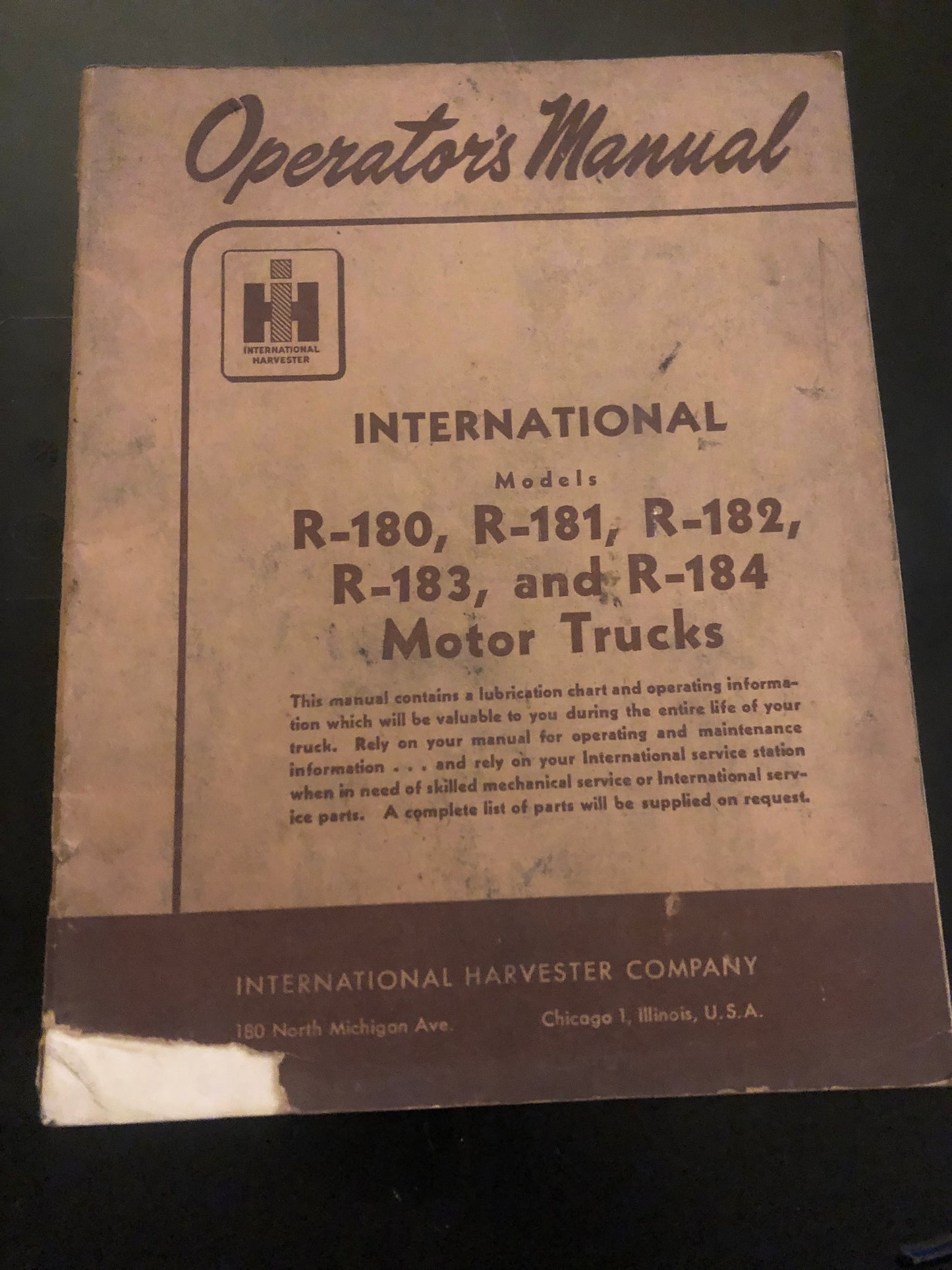 International _ models RC-180, 181, 182, 183 & 184 Motor Trucks _ Operator’s Manual