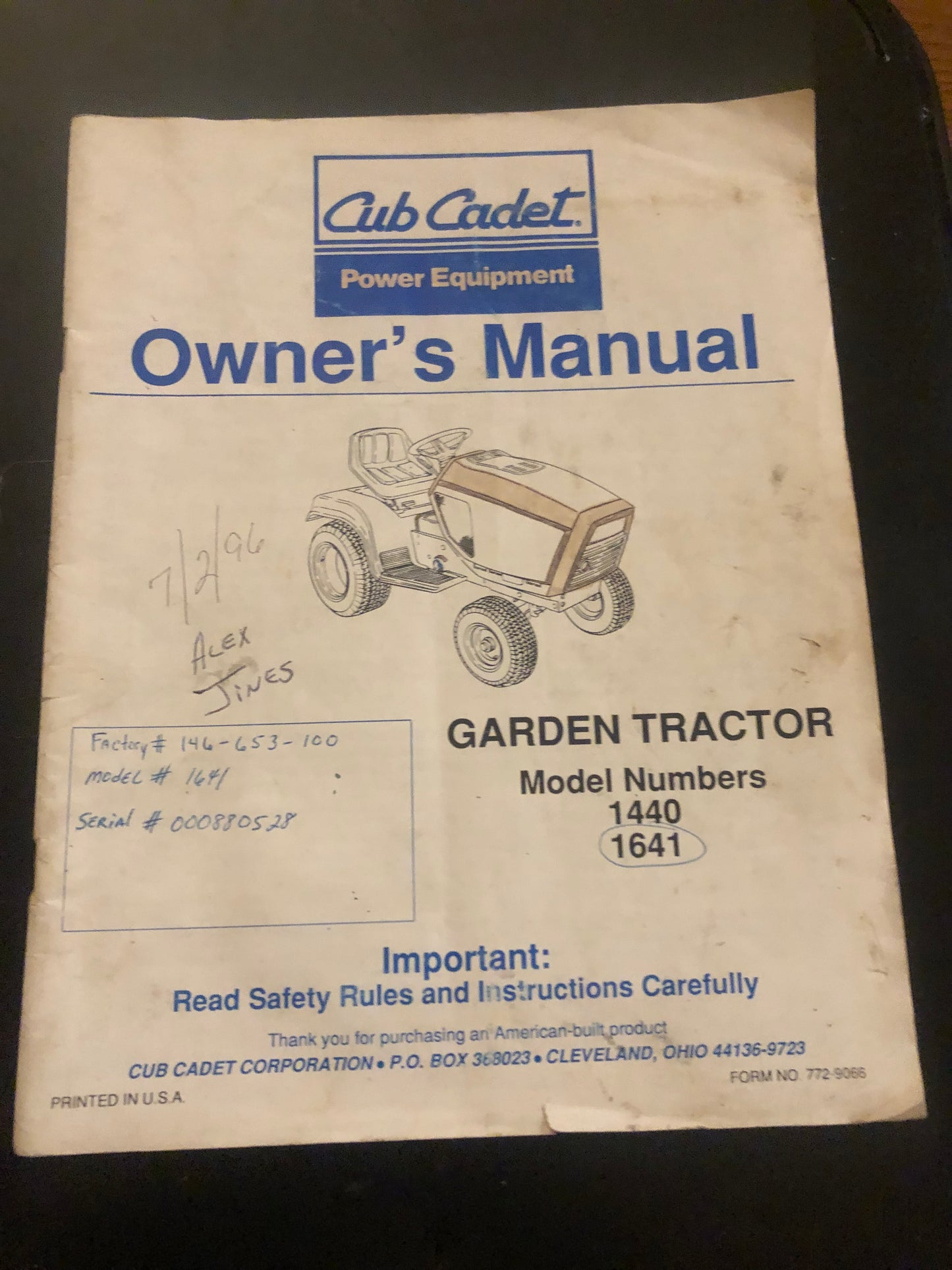 Cub Cadet _ Garden Tractor model # 1440 & 1641 _ Owner’s Manual