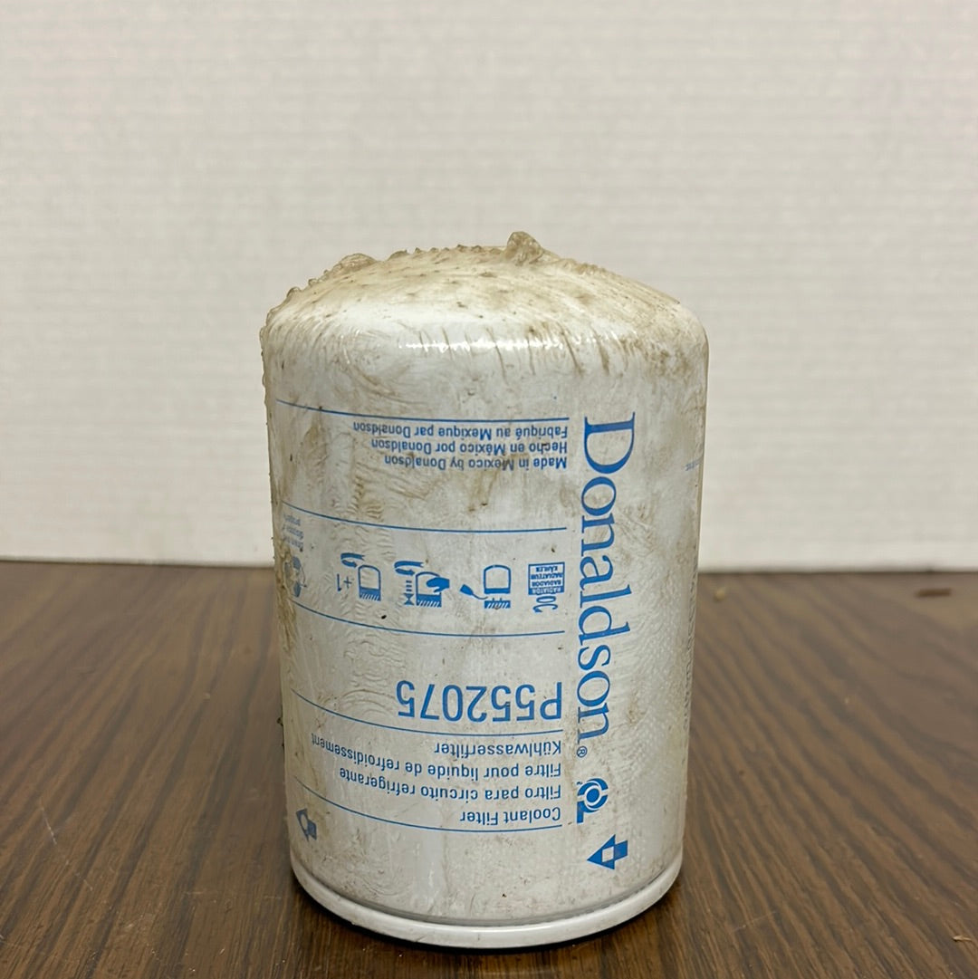 Donaldson P552075 Coolant Filter