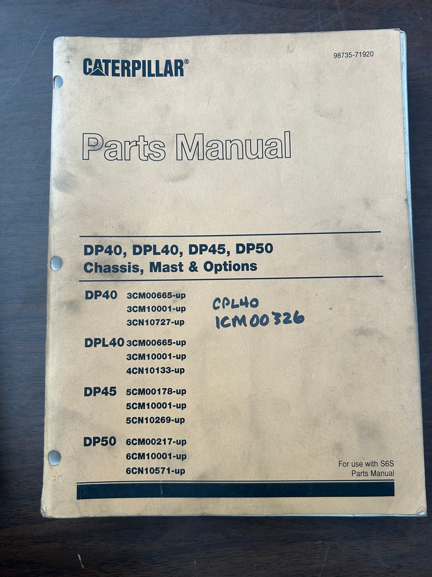 Caterpillar _ DP40, DPL40, DP45, DP50 Chasis, Masts & Options _ Parts Manual