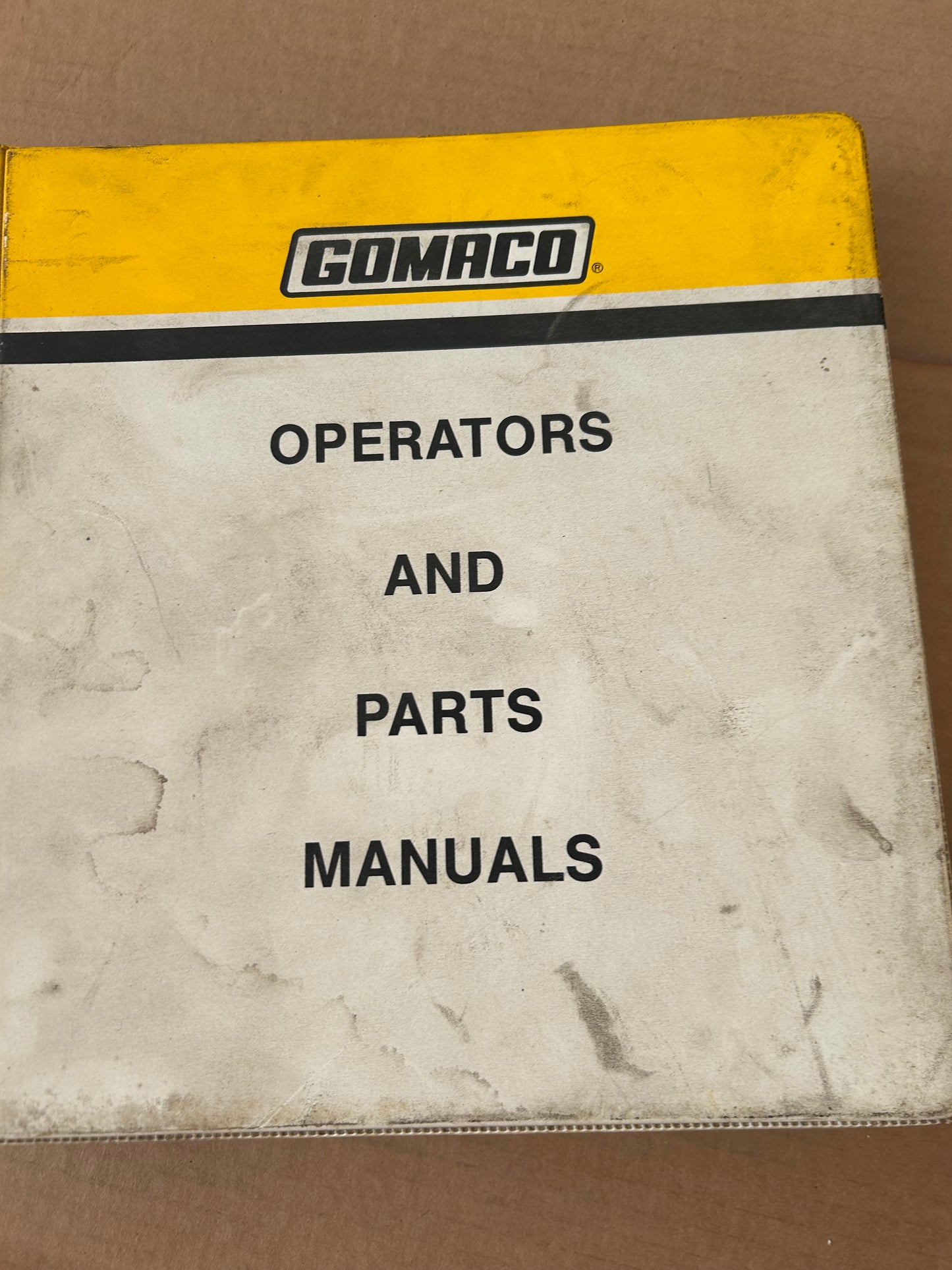 Gomaco _ GT-3300, GT-6200 (Commander II), GT-6300 (Commander III) & GT-6300 4-Track _ Operators & Parts Manual