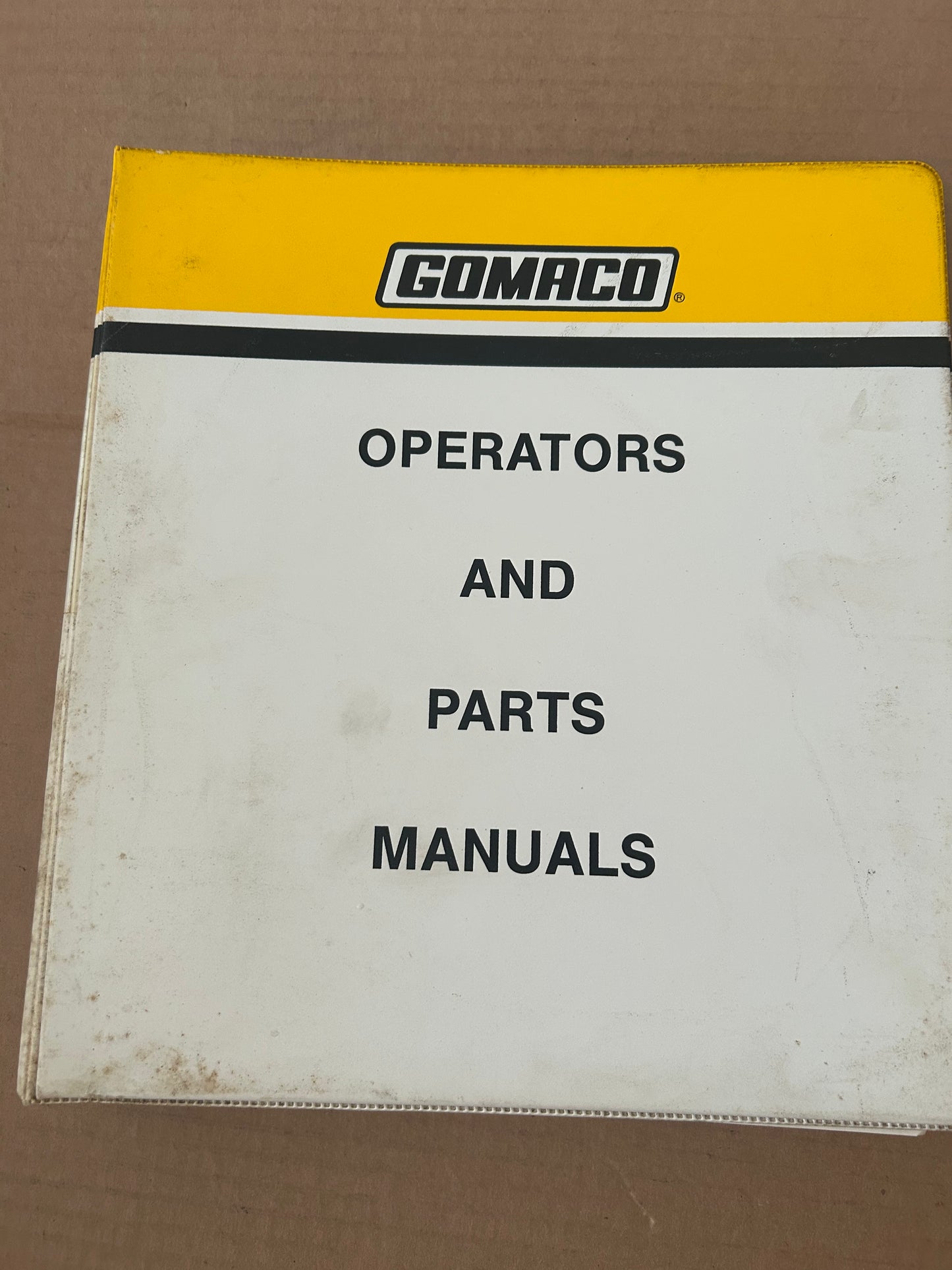 Gomaco _ GT-3300, GT-6200, GT-6300 & GT-6300 4 track _ Operators & Parts Manual