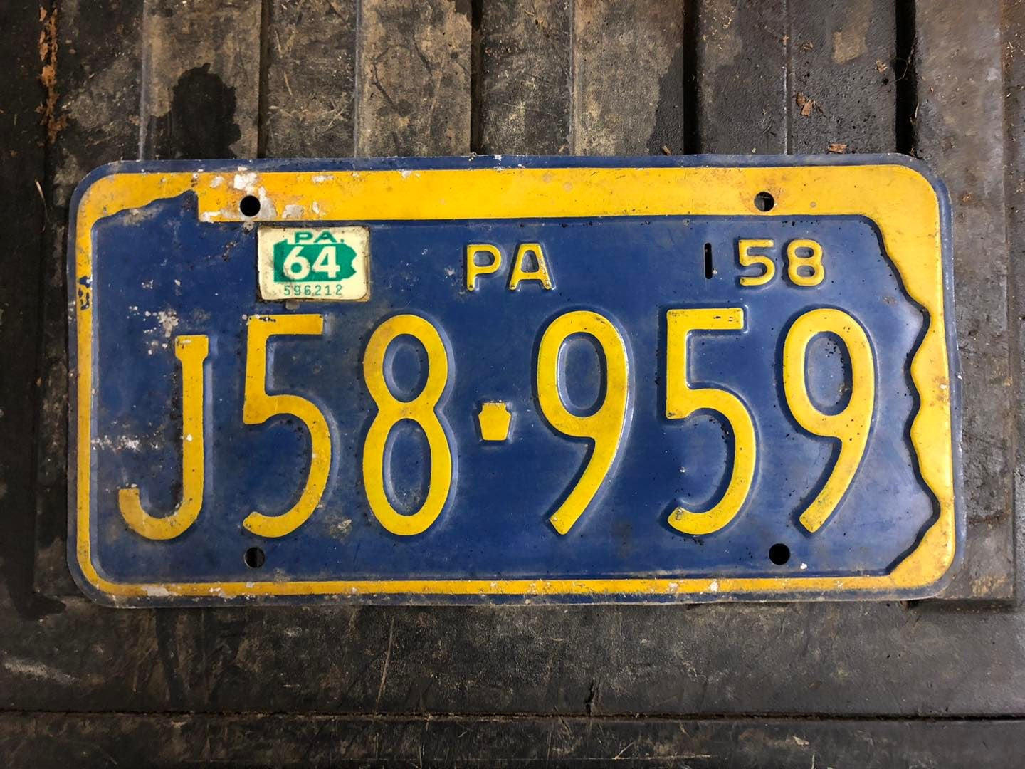 Vintage License Plates _ Pennsylvania 1958