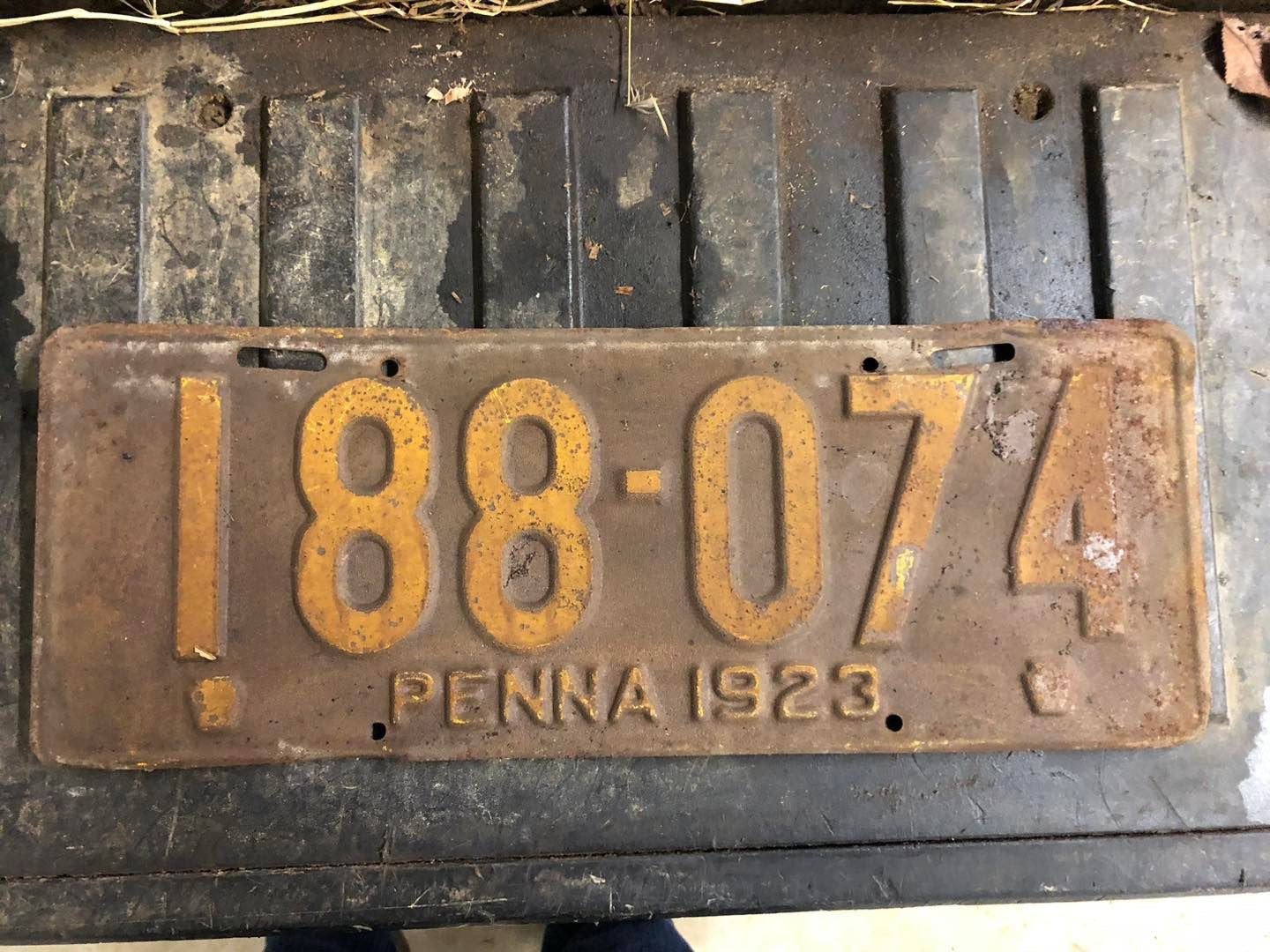 Vintage License Plates _ Pennsylvania 1923 & 1924