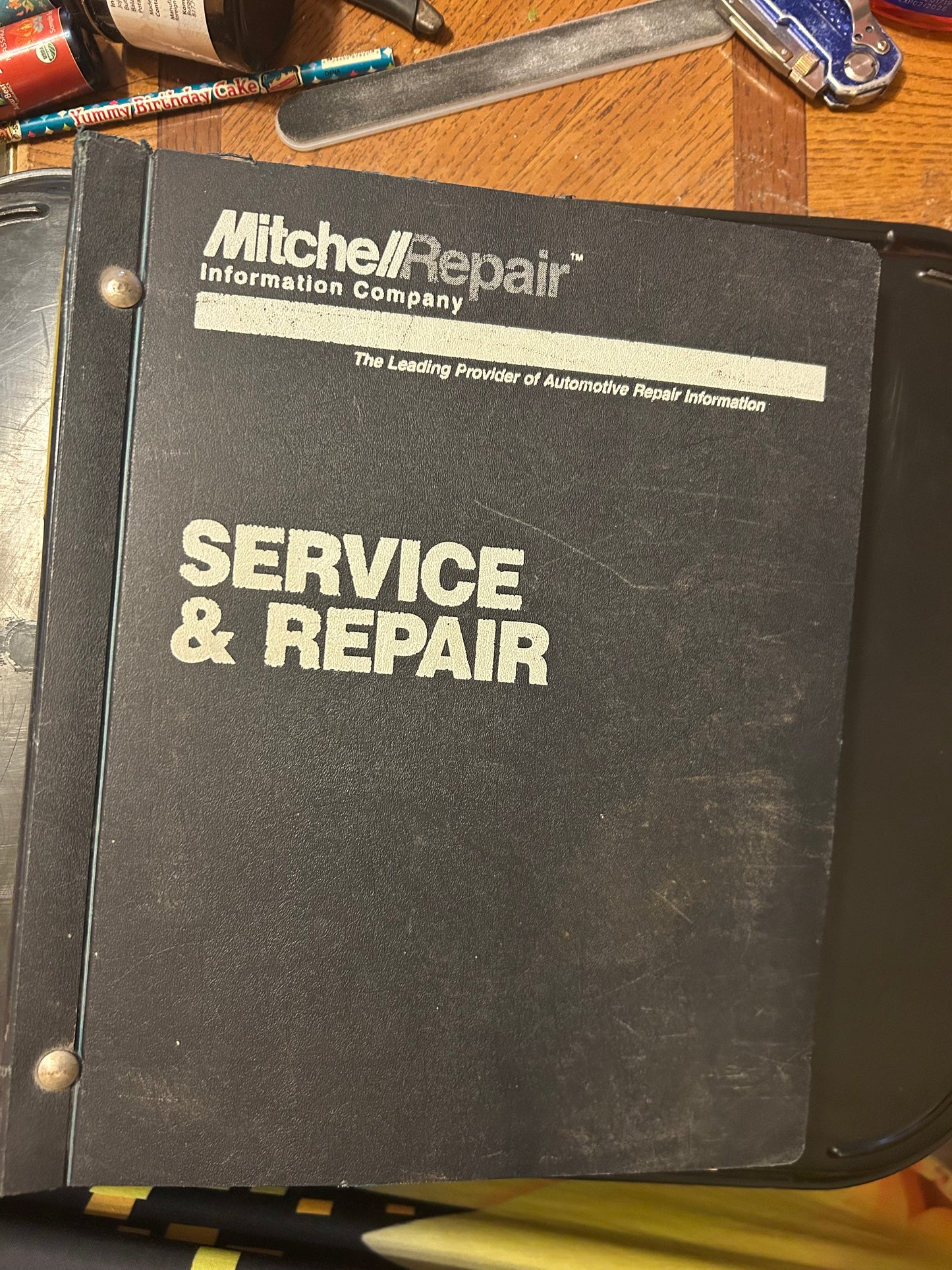 Mitchell Repair _ 1997-98 Electrical Component Locator - Domestic Cars, Light Trucks & Vans