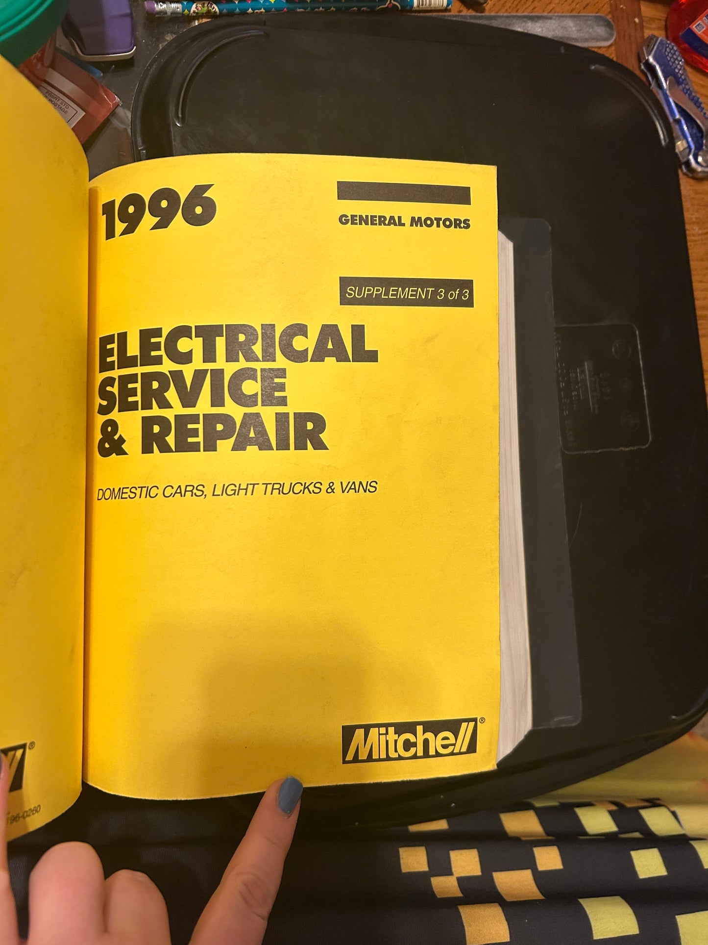 Mitchell Repair _ 1996 Electrical Component Locator - Domestic Cars, Light Trucks & Vans