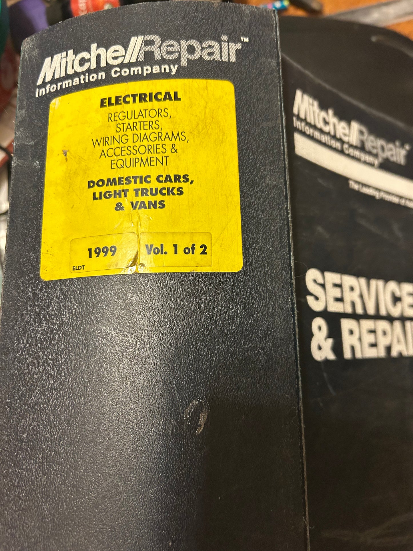 Mitchell Repair _ 1999 Vol 1 of 2 _ Domestic Cars, Light Trucks & Vans