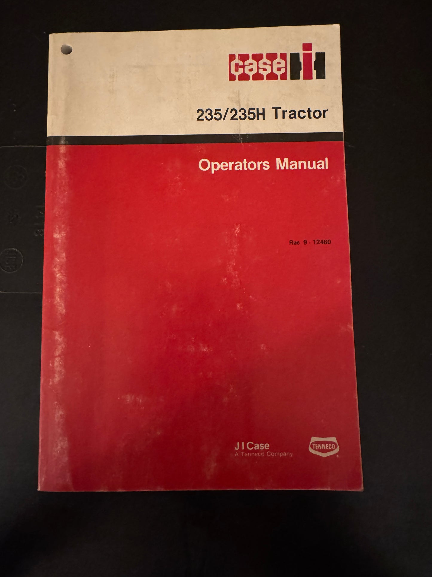 Case IH _ 235/235H Tractor _ Operator’s Manual
