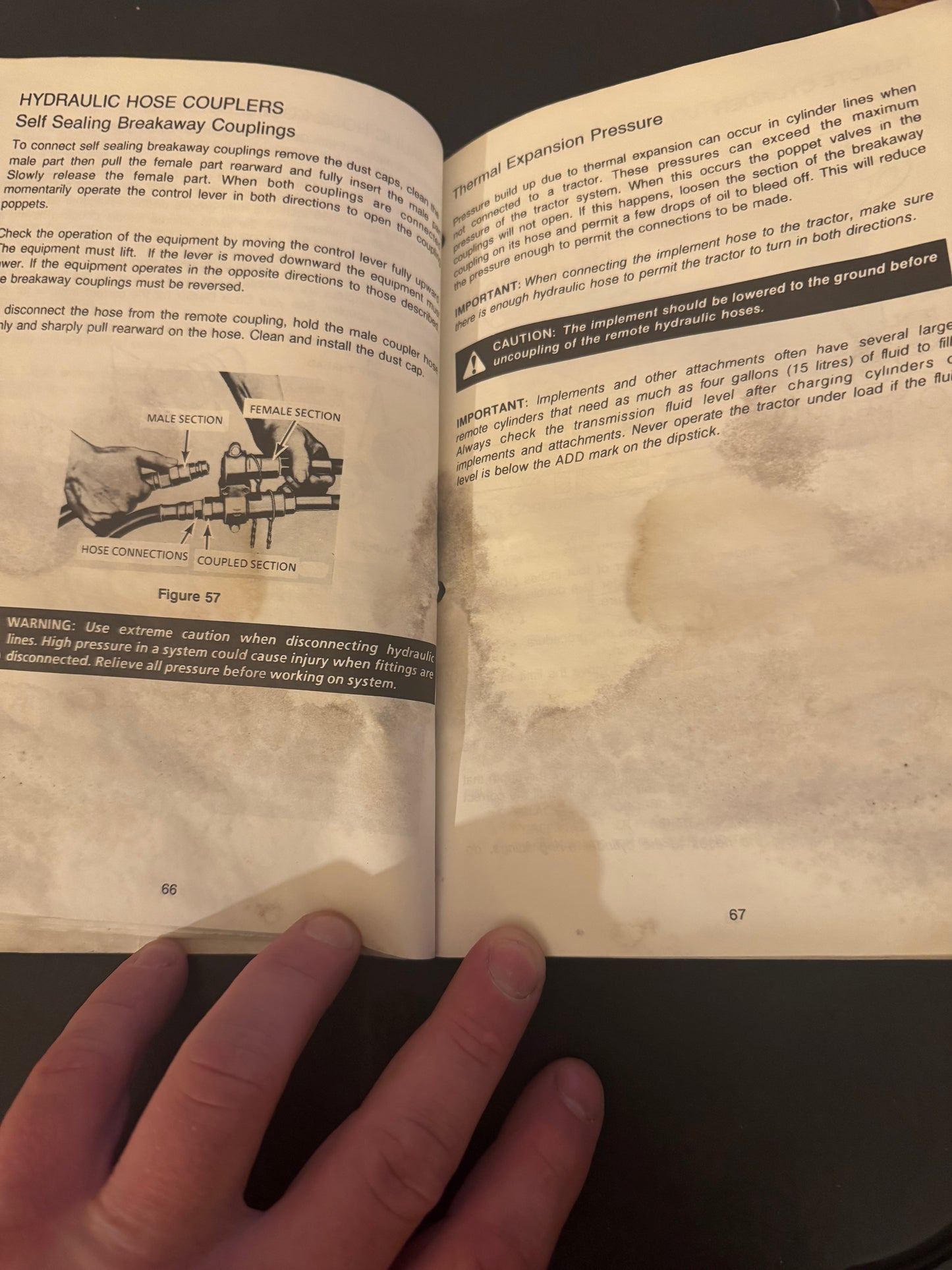 Case IH _ 485 Tractor _ Operator’s Manual