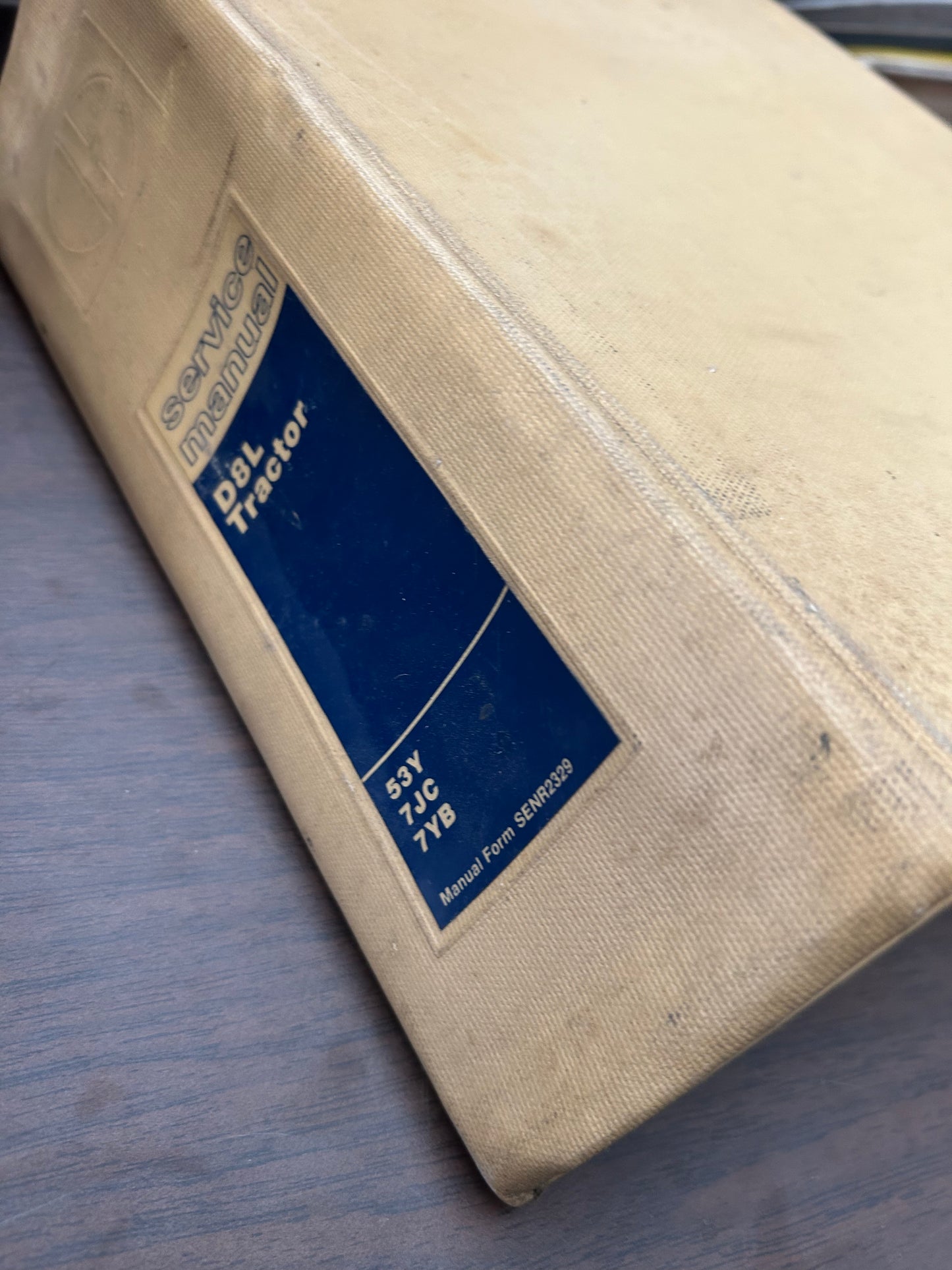 Caterpillar _ D8L Tractor _ Manuals Binder