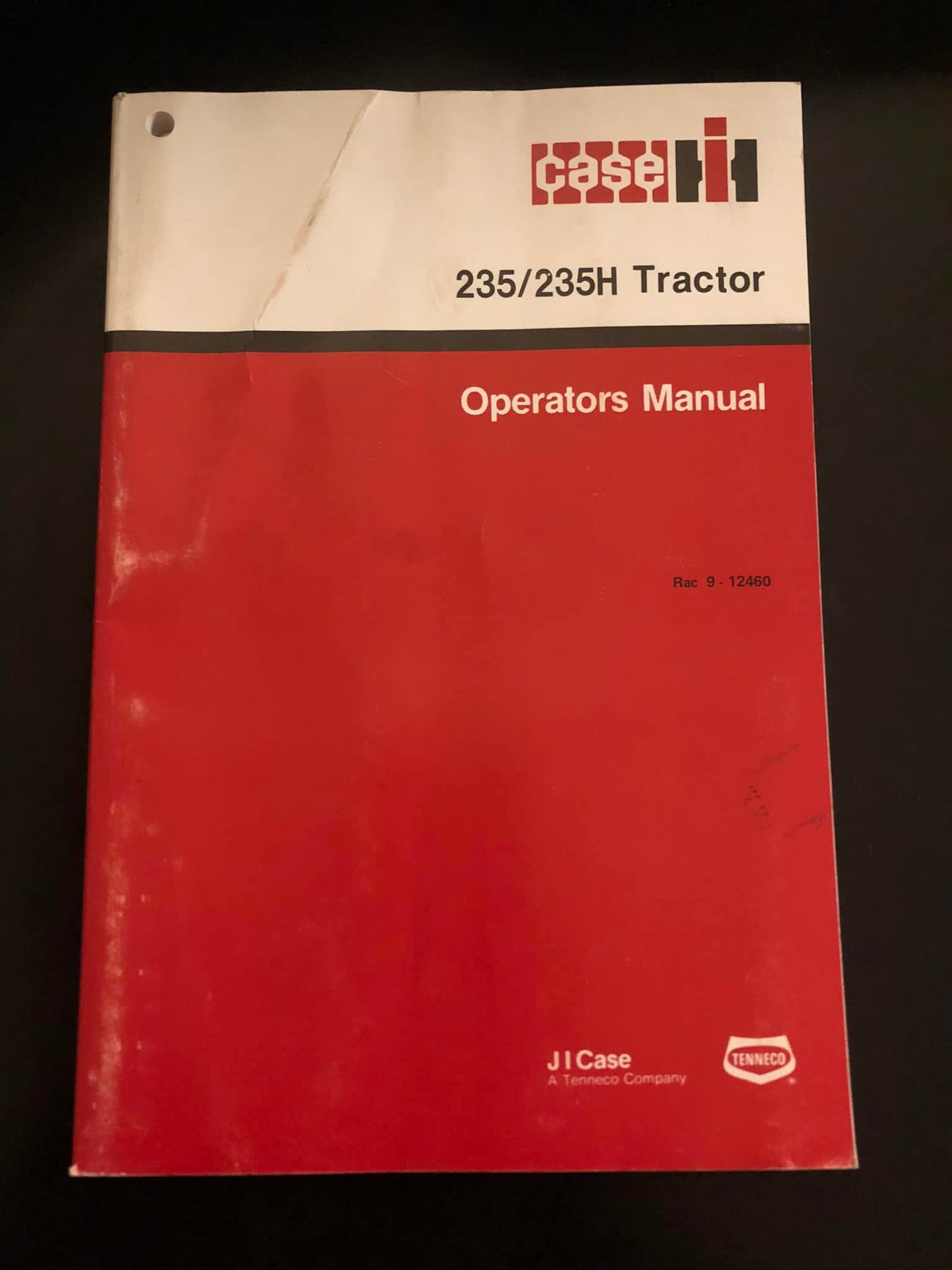 Case IH _ 235 & 235H Tractor _ Operator’s Manual