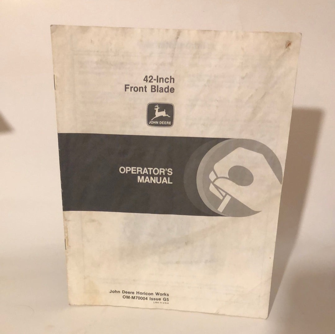 John Deere - 42” Front Blade OMM70004 G5 Operator’s Manual