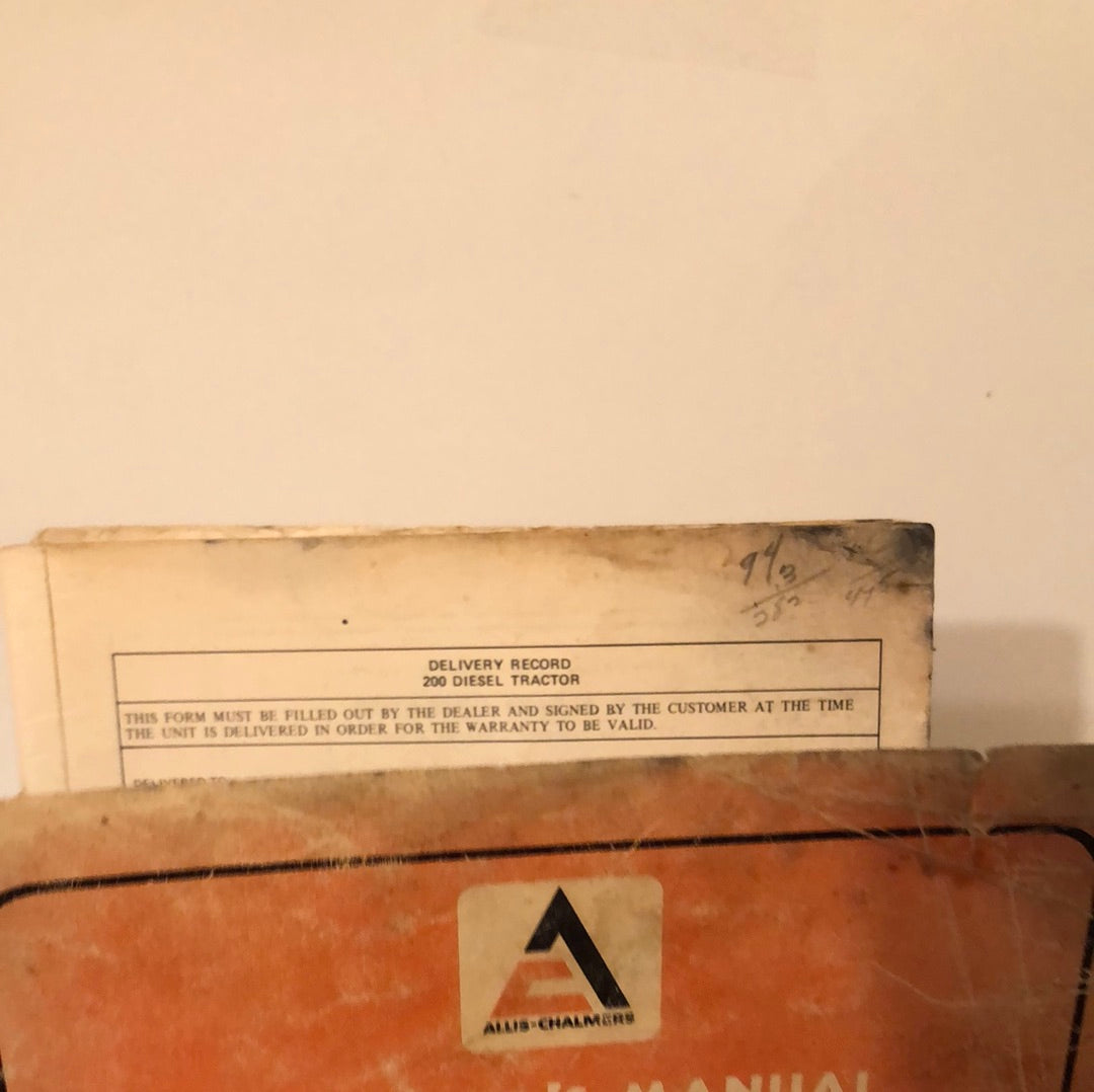 Allis-Chalmers 200 Diesel Tractor _ Operators Manual