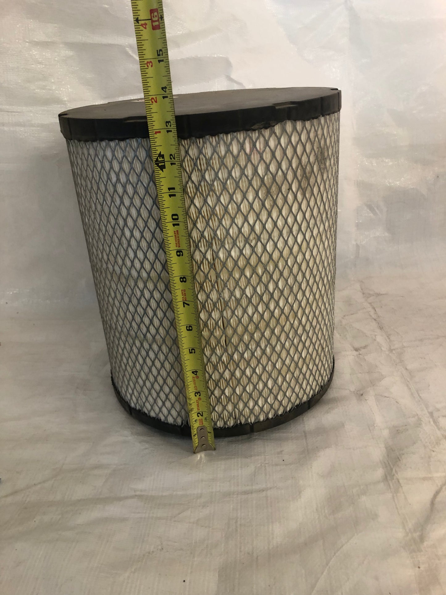 Fleetguard Air Filter - AF25131