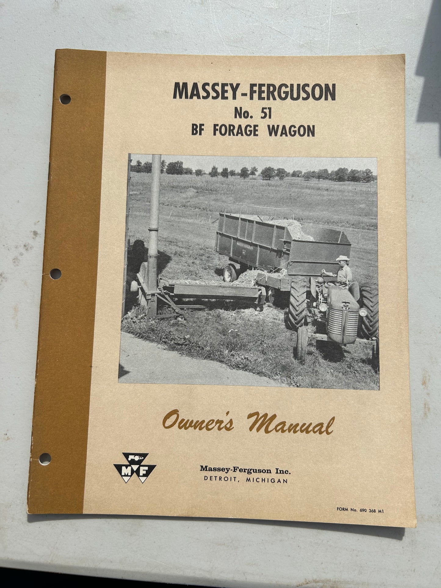 Massey Ferguson MF 51 BF Forager Wagon _ Owner’s Manual