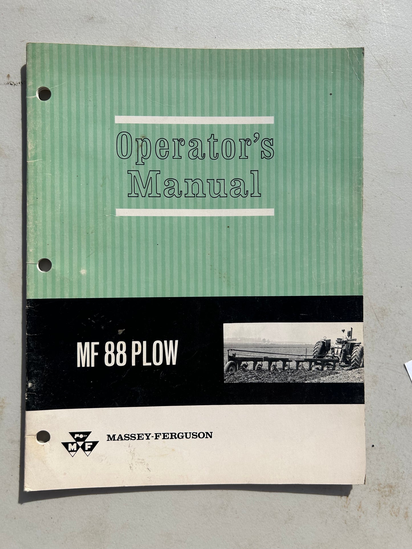 Massey Ferguson MF 88 Plow _ Operator’s Manual