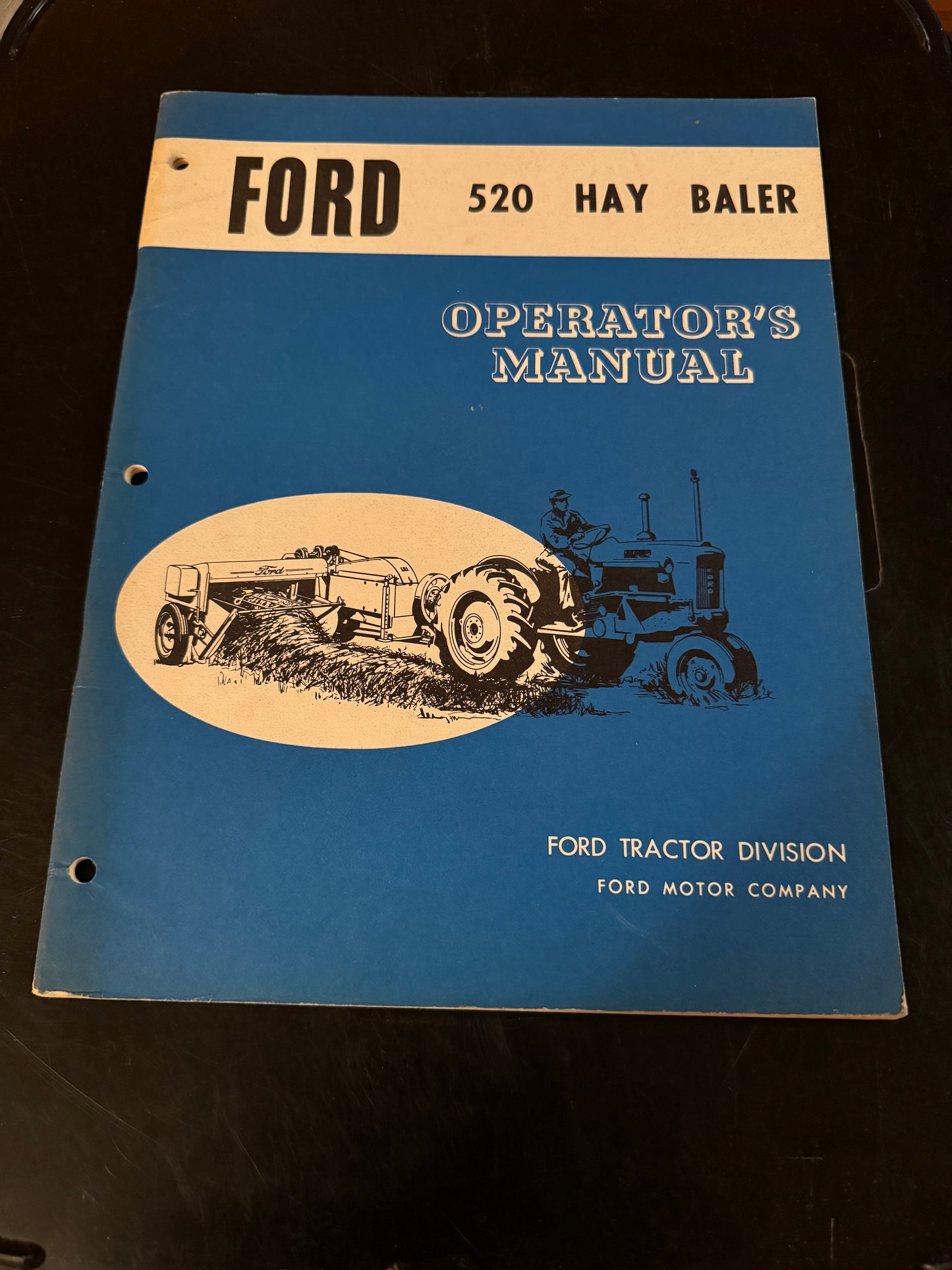 Ford _ 520 Hay Baler _ Operator’s Manual