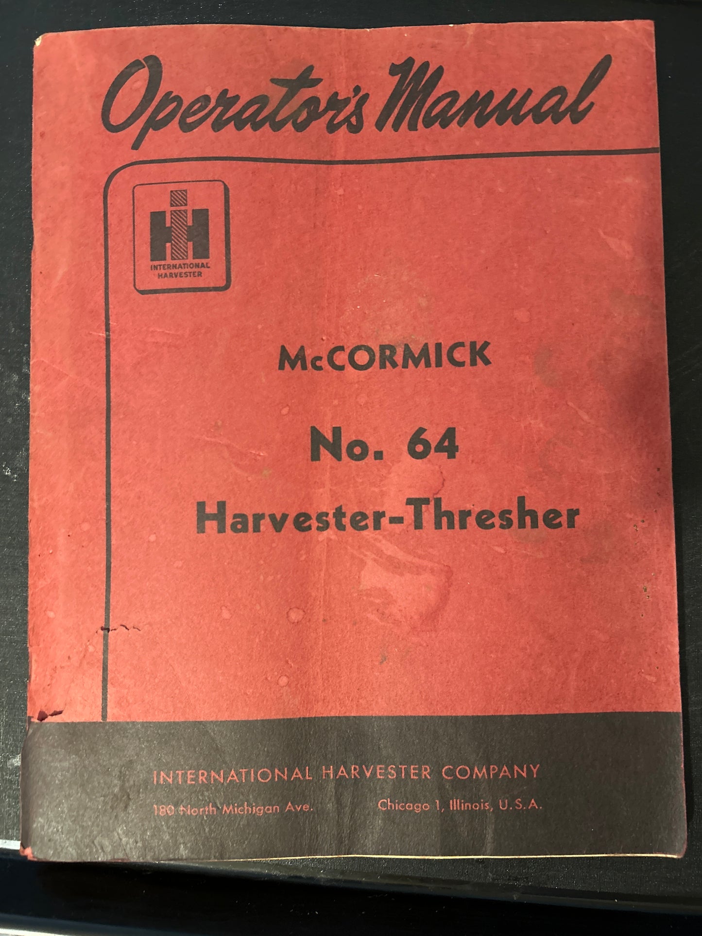 IH _ McCormick no 64 Harvester-Thresher _ Operator’s Manual