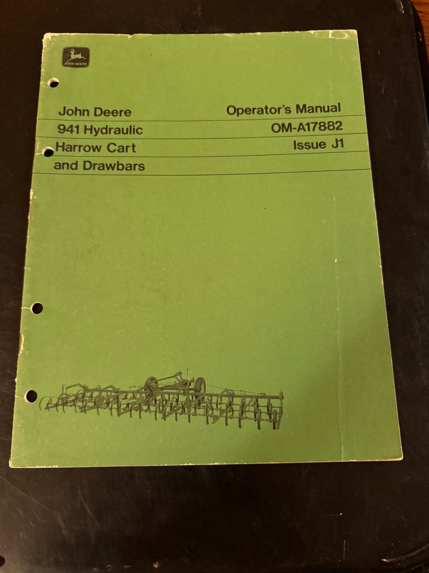 John Deere _ 941 Hydraulic Harrow Cart & Drawbars _ Operator’s Manual OM-A17882 J1