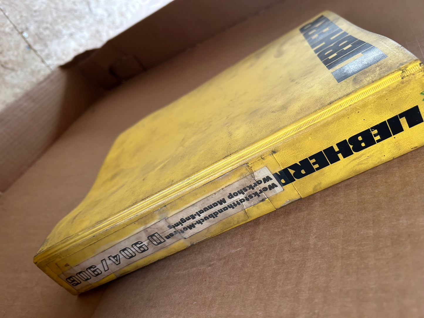 Liebherr _ D904 NA, D904 T, 906 NA & 906 T diesel engines _ Operating & Service Manuals