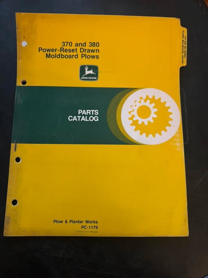 John Deere _ 370 & 380 Power-Reset Drawn Moldboard Plows _ Parts Catalog PC-1179