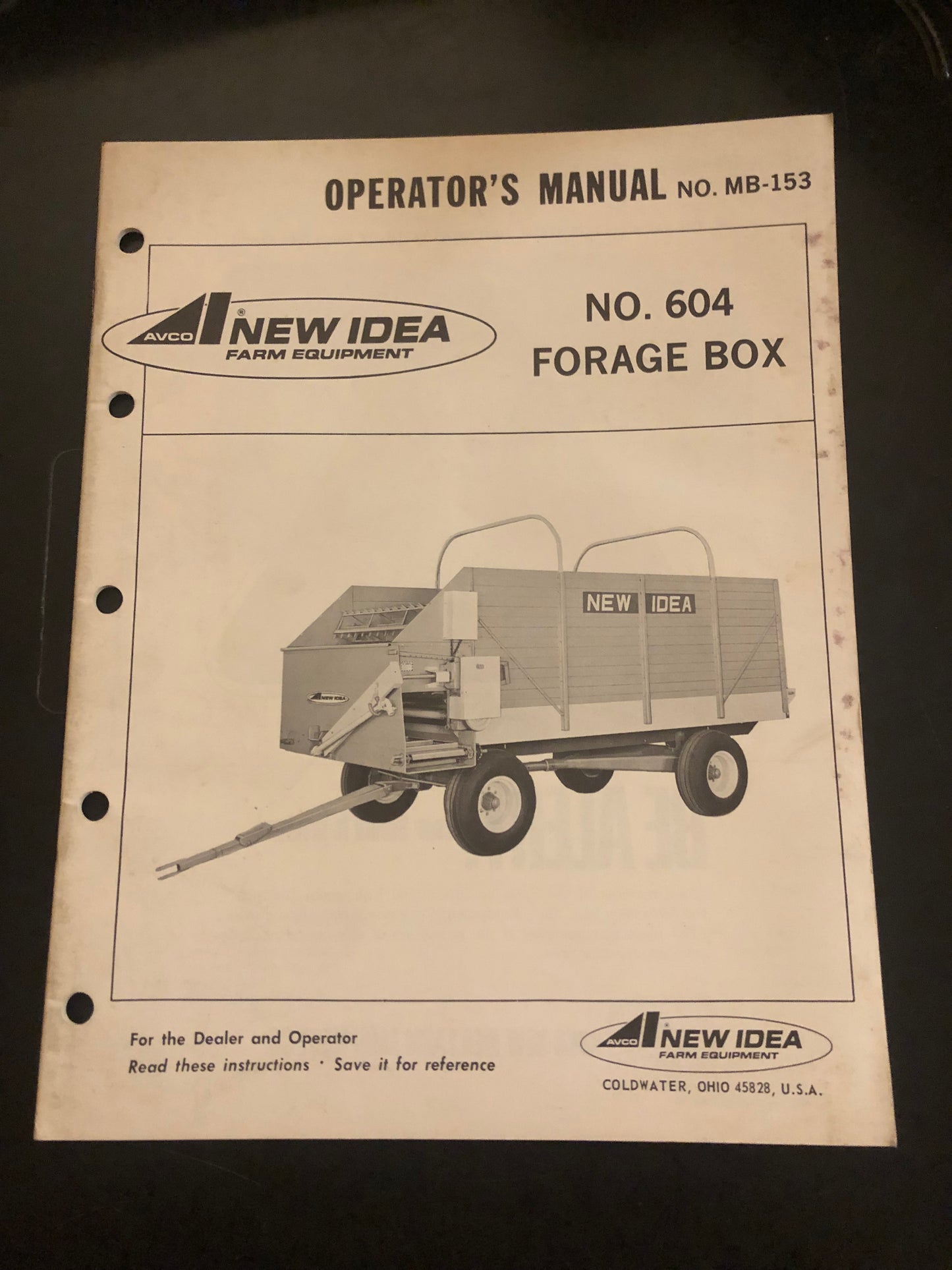 New Idea _ no. 604 Forage Box _ Operator’s Manual