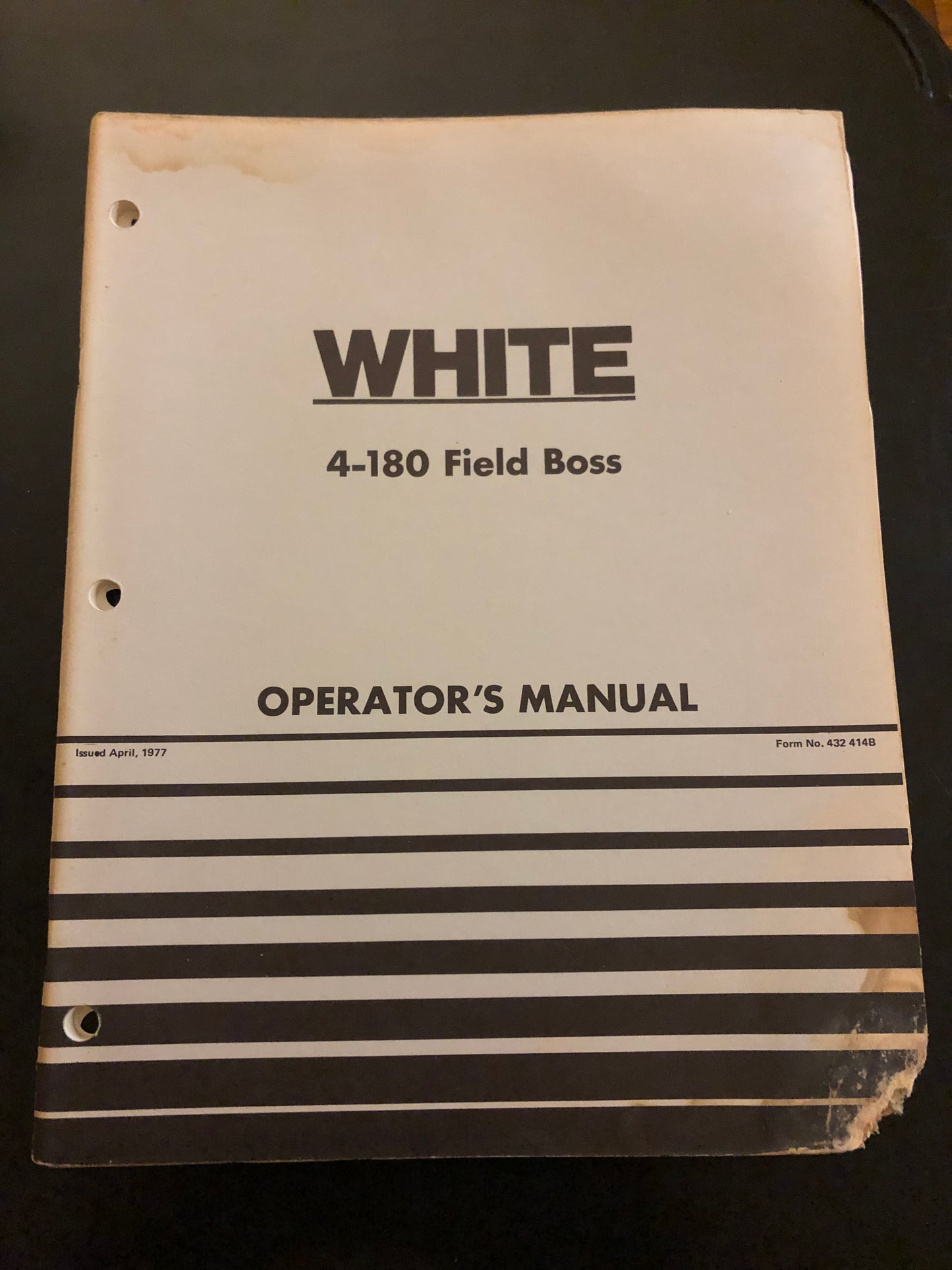 White _ 4-180 Field Boss Tractor _ Operator’s Manual