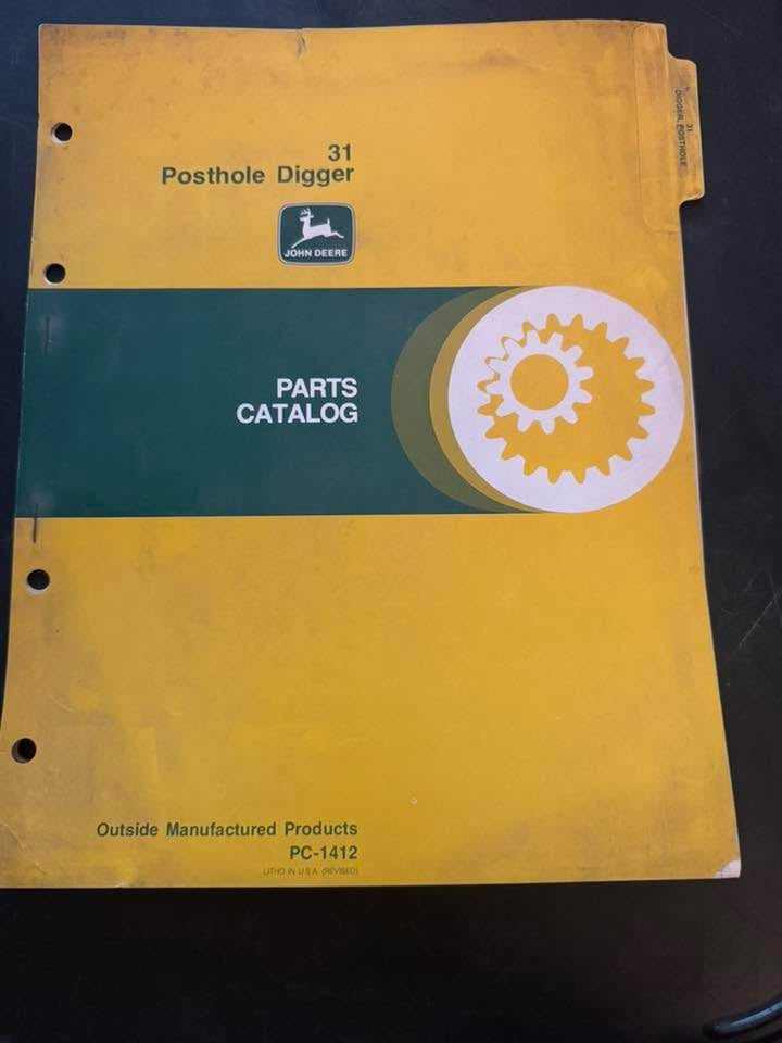 John Deere _ 31 Posthole Digger _ Parts Catalog PC-1412
