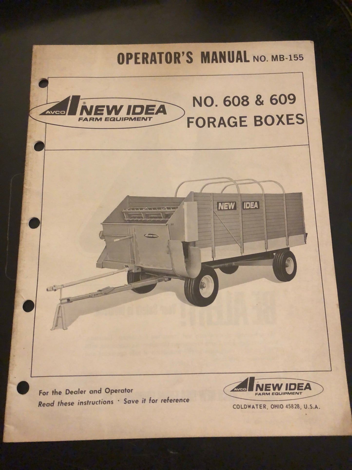 New Idea _ no. 608 & 609 Forage Boxes _ Operator’s Manual