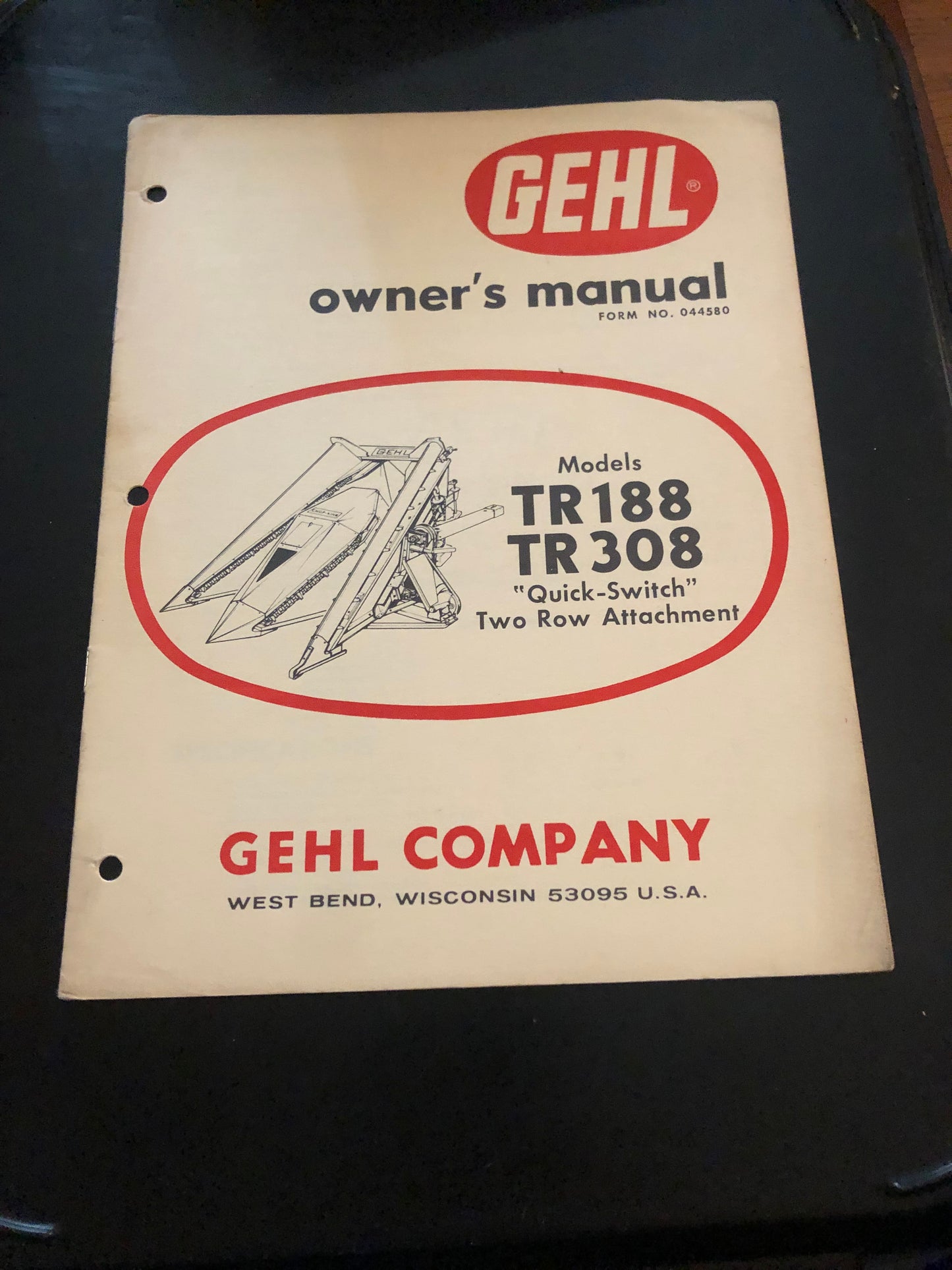 Gehl _ TR188 & TR308 “Quick Switch” Two Row Attachment _ Owner’s Manual