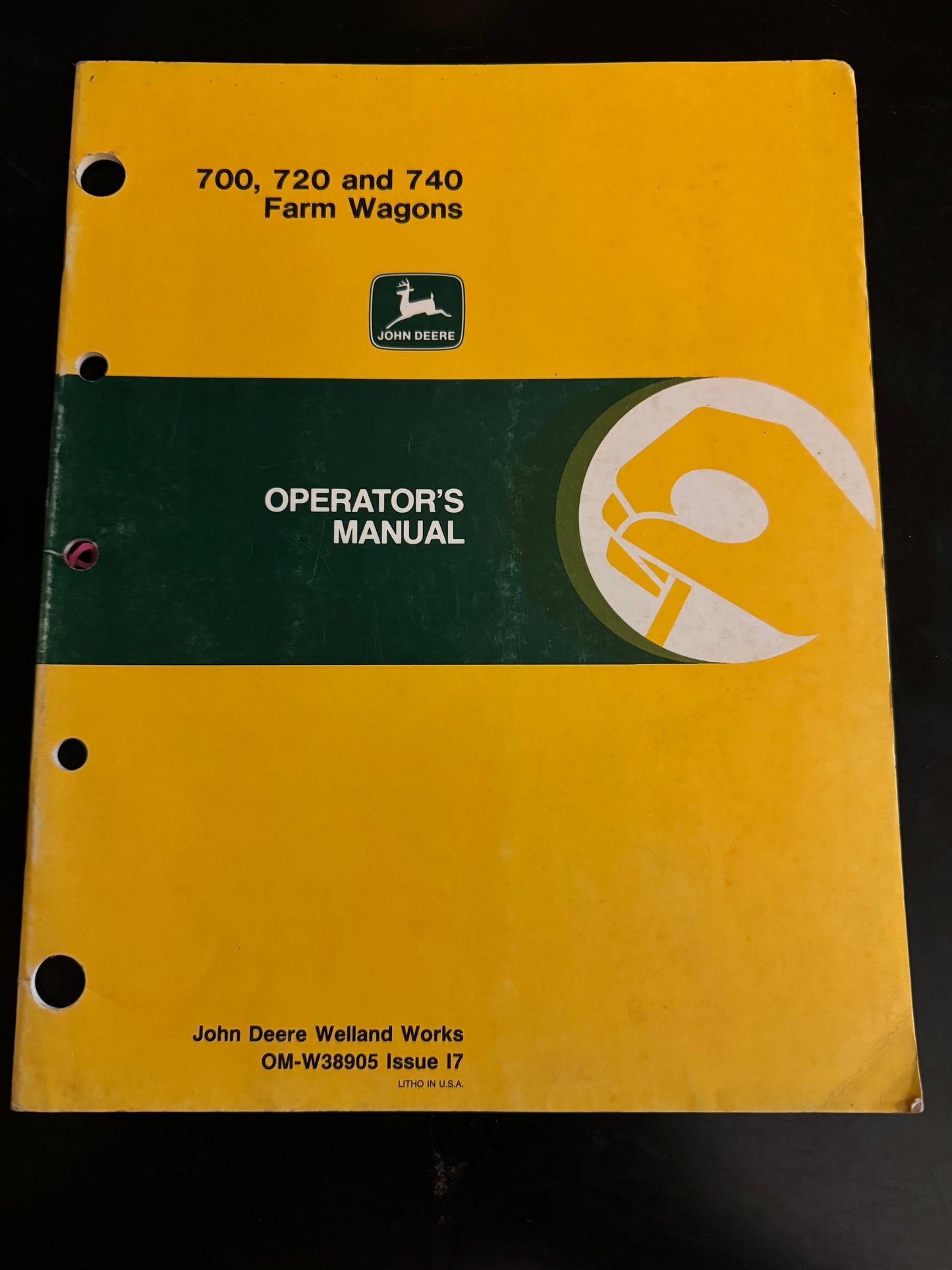 John Deere _ 700, 720 and 740 Farm Wagons _ Operator’s Manual