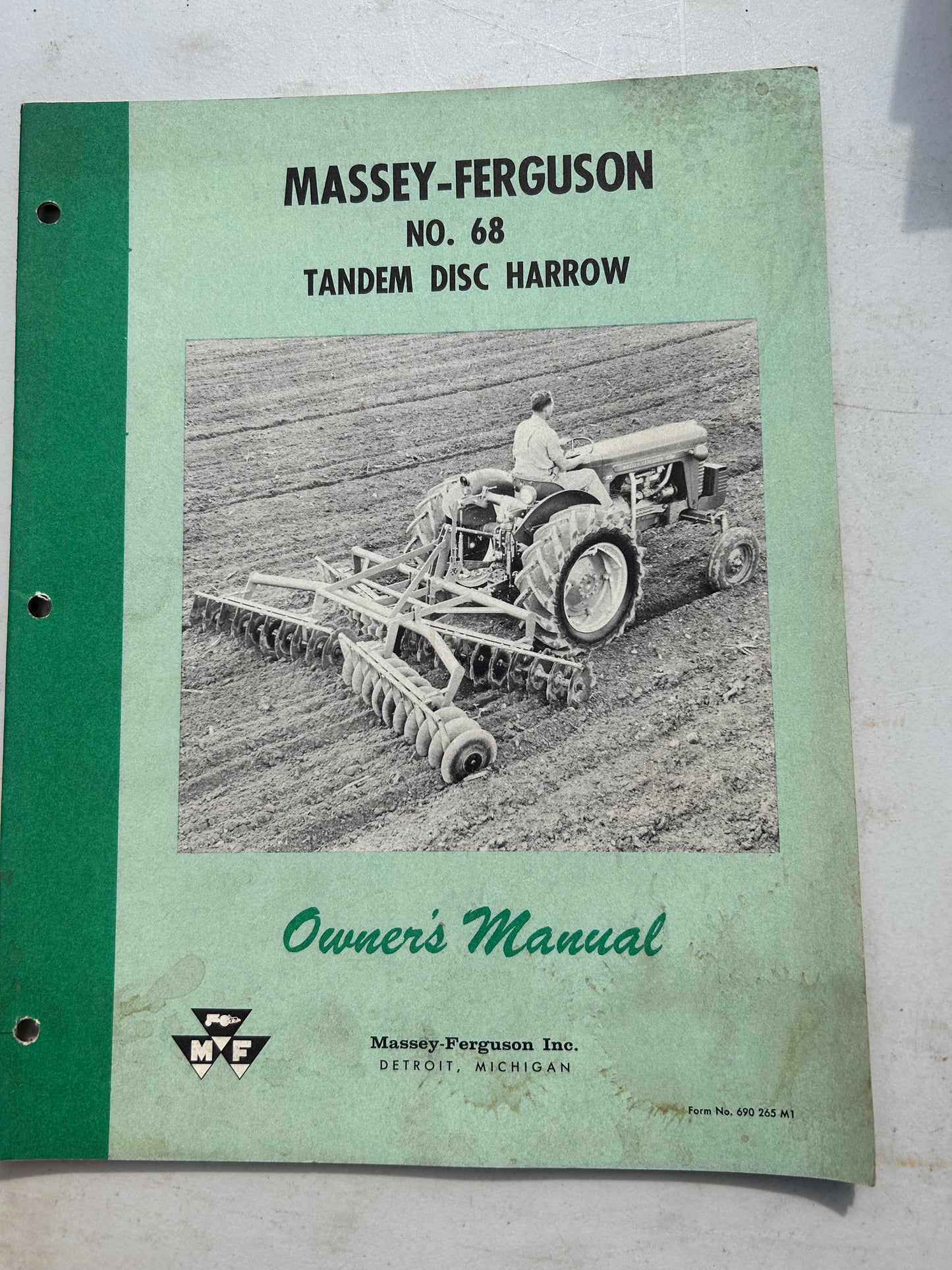 Massey Ferguson MF 68 Tandem Disc Harrow _ Owner’s Manual